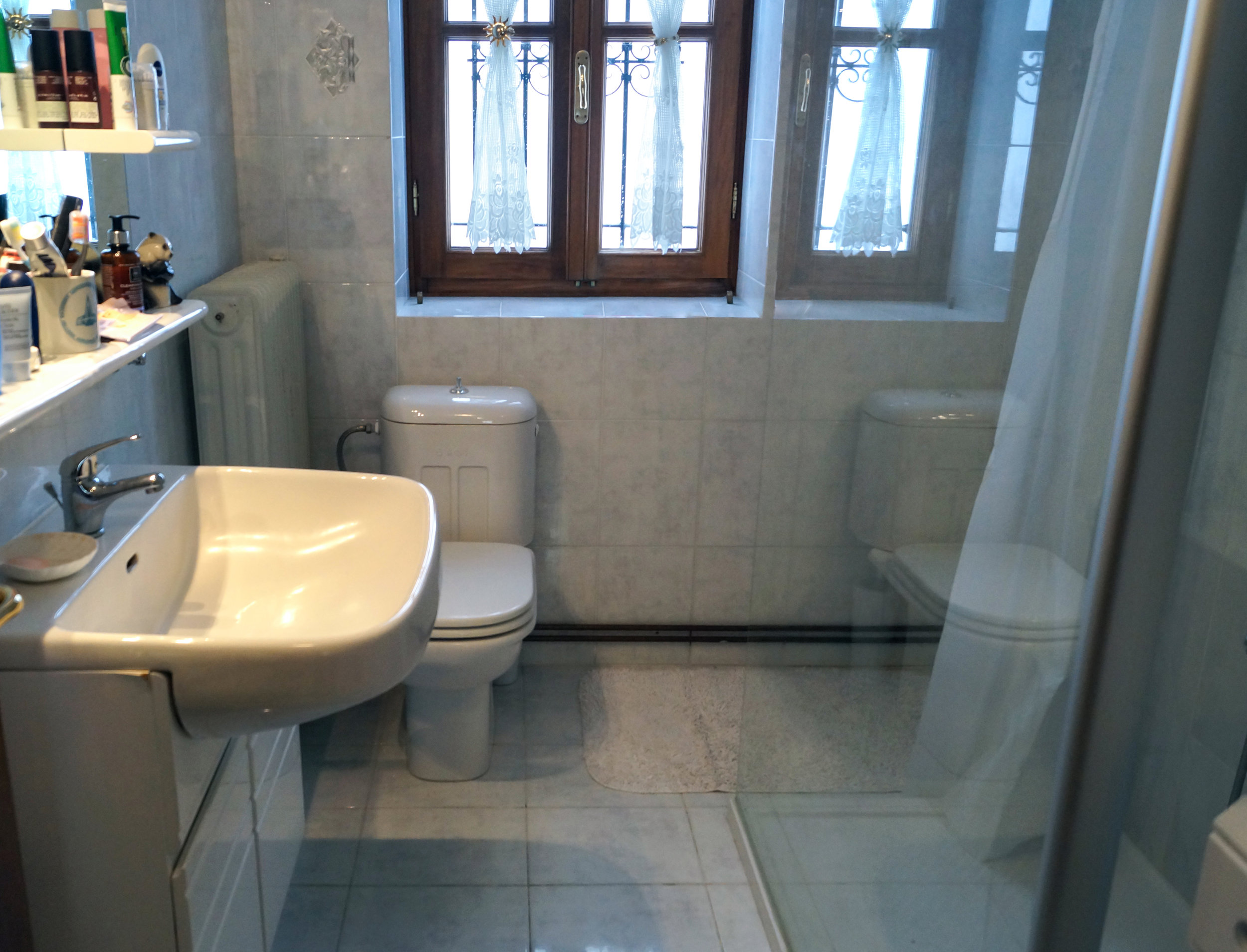 nymfaio-villa-arcturia-bathroom-1.JPG