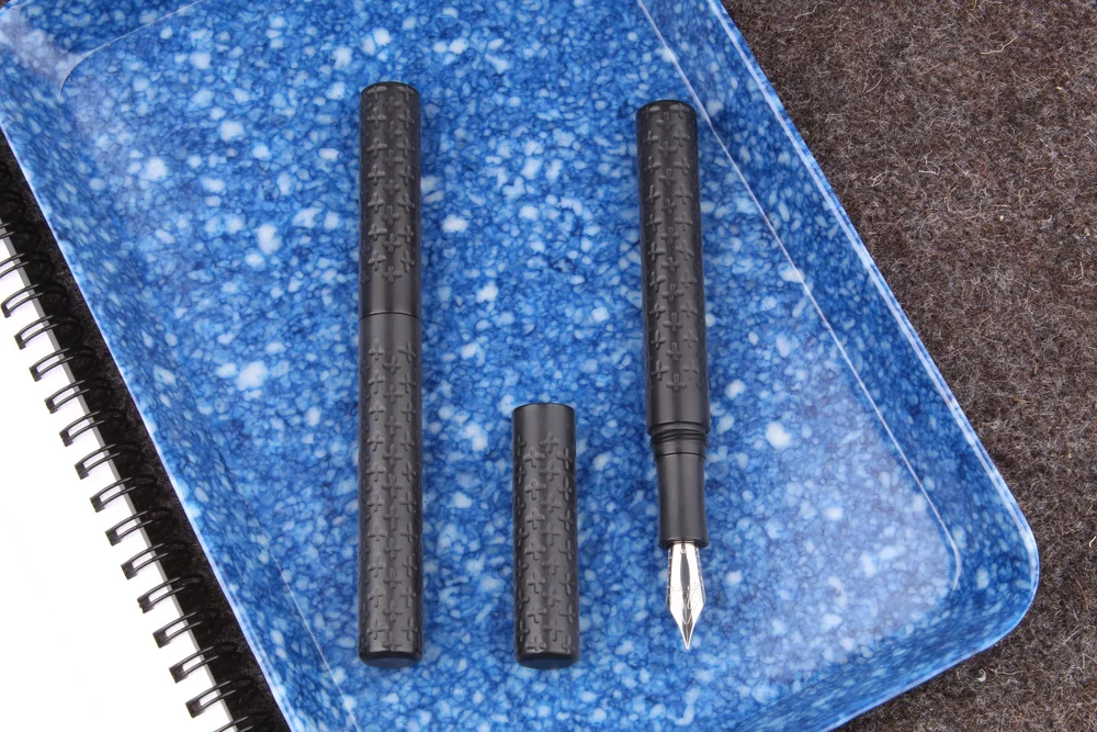 Schon Dsgn Sashiko Fountain Pen — Custom Nib Studio