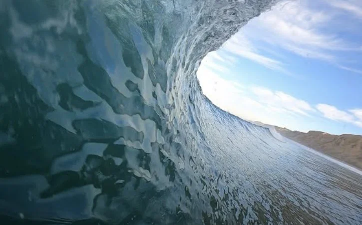 Streaming Surfing Thoughts