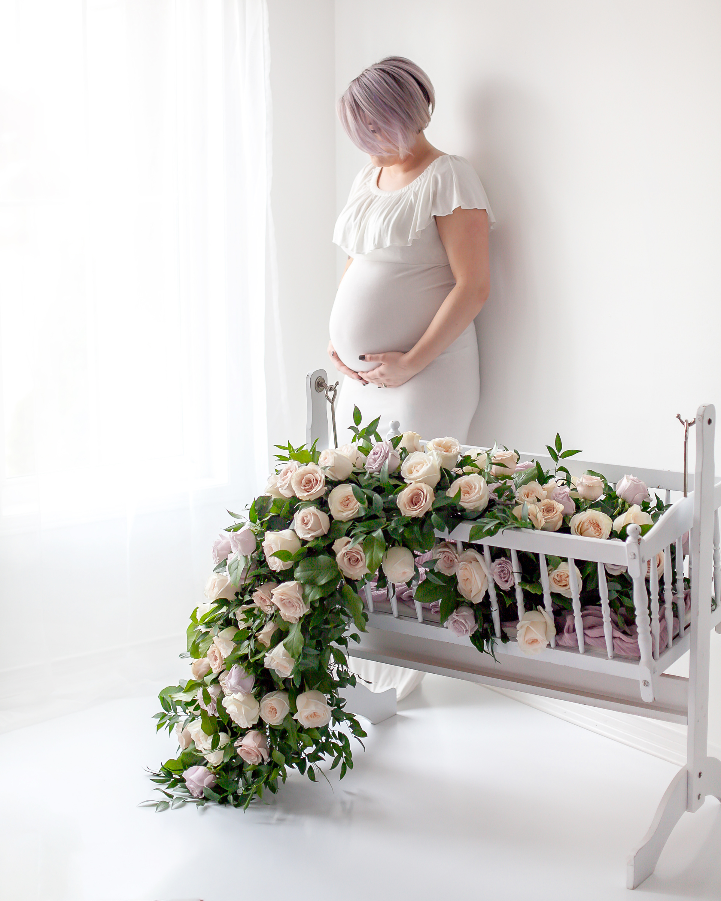 Floral_Maternity_Studio_Oshawa_Durham Region_Toronto_Petra_King_Photography