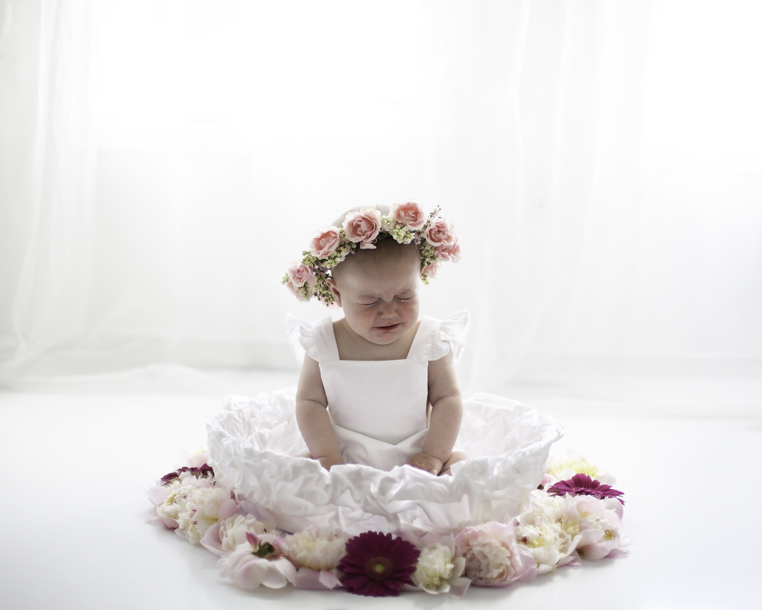 Sweet 6th month baby girl_Oshawa Baby Photographer_Petra_King ...