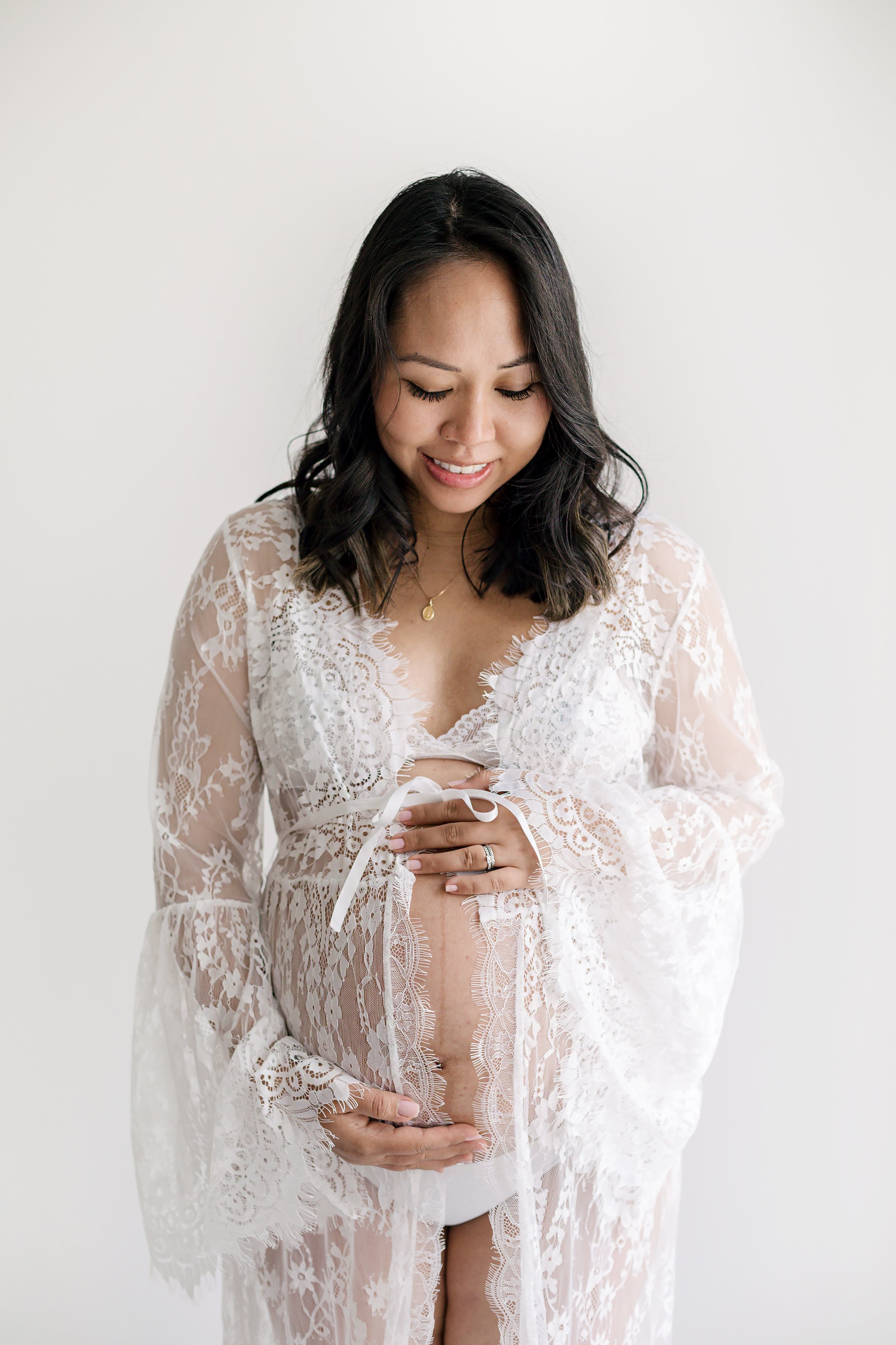 IntimateMaternityPortraitPhotography