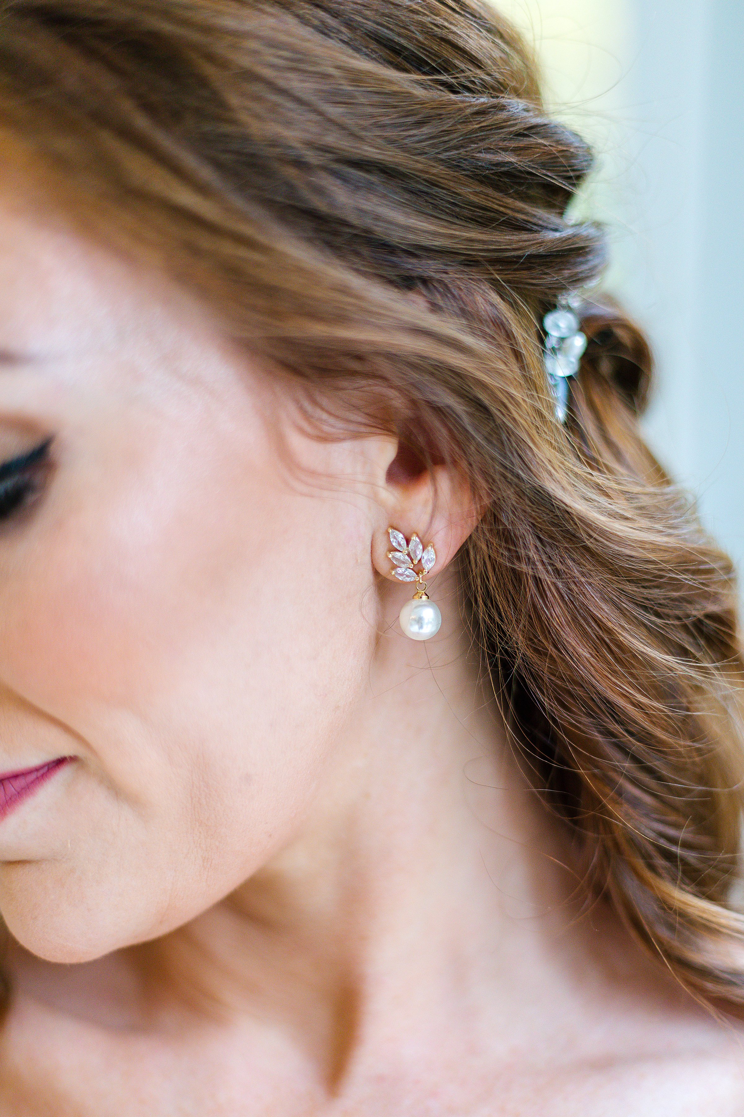 Earring details on wedding day