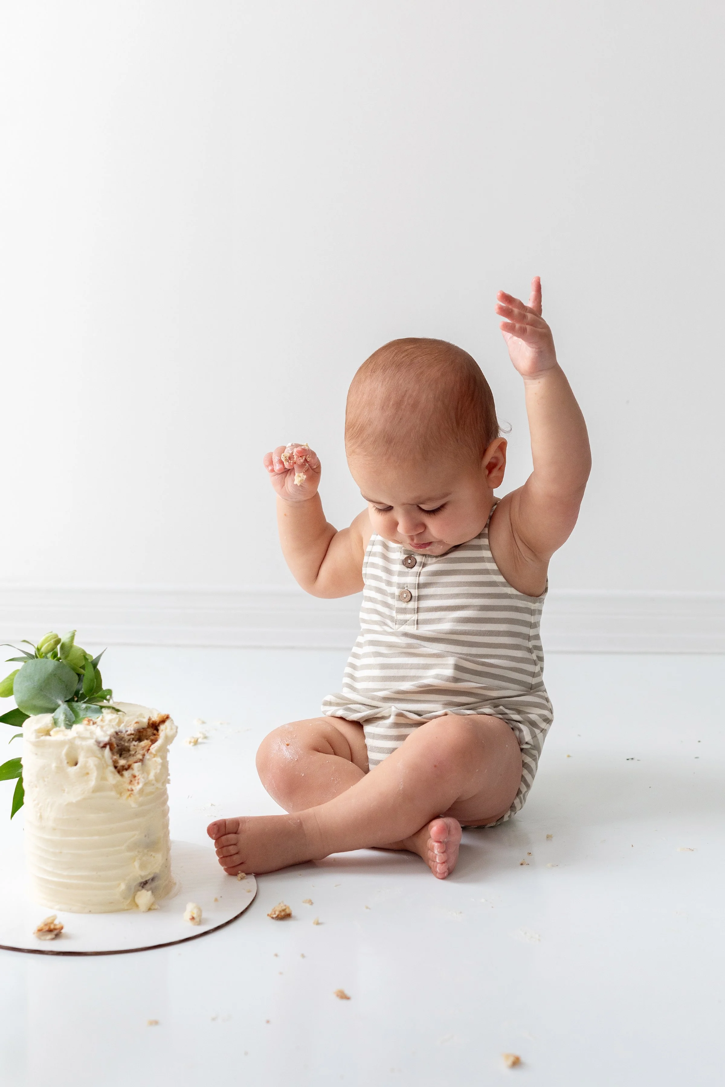 Cake Smash Photography in Durham Region: What Parents Should Know Before Booking