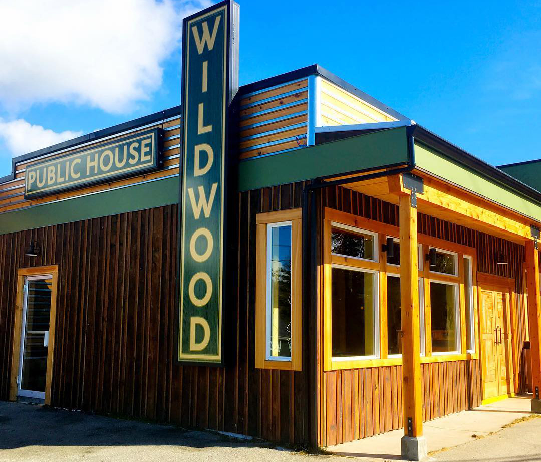 Signage Design: Wildwood Pub, Powell River