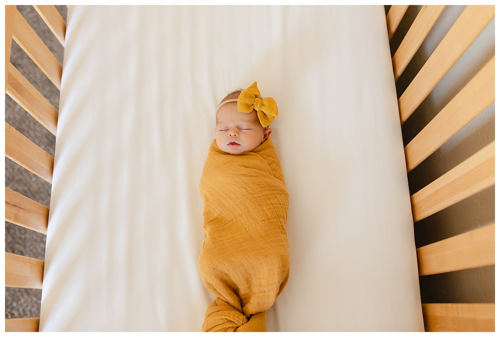 Natural-light-newborn-photography-2021-06-17_0034.jpg