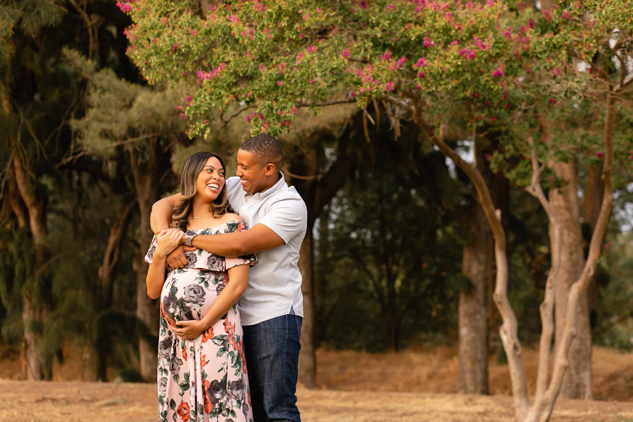 Summer Maternity Photoshoot - Chris and Gabby