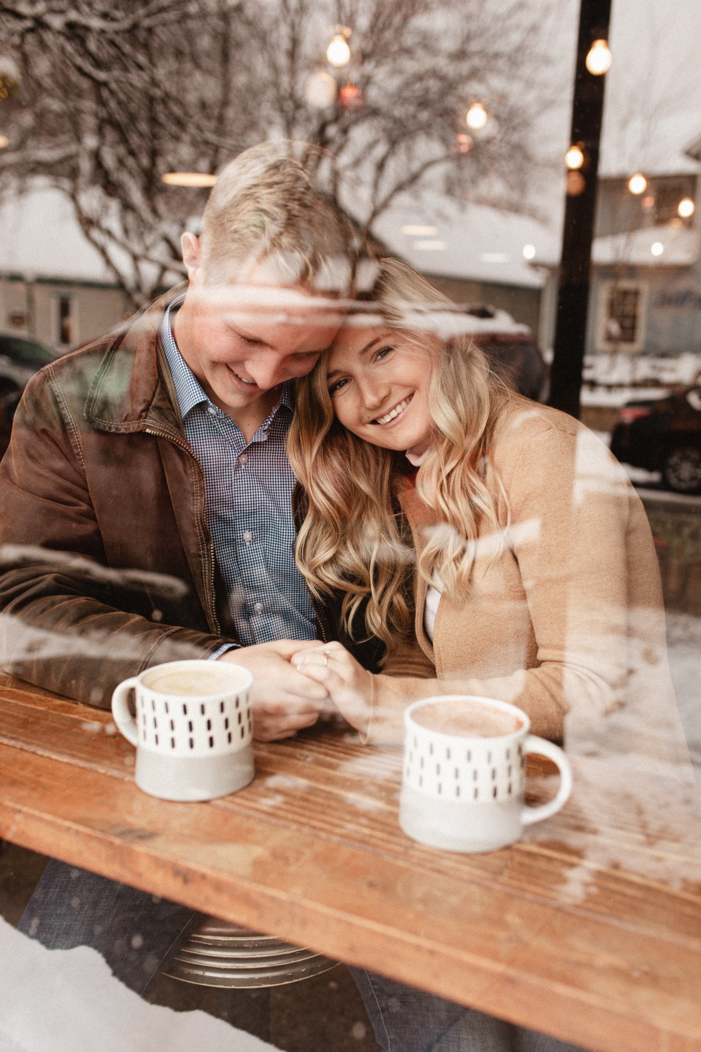 Snowy Engagement Photos-1.jpg