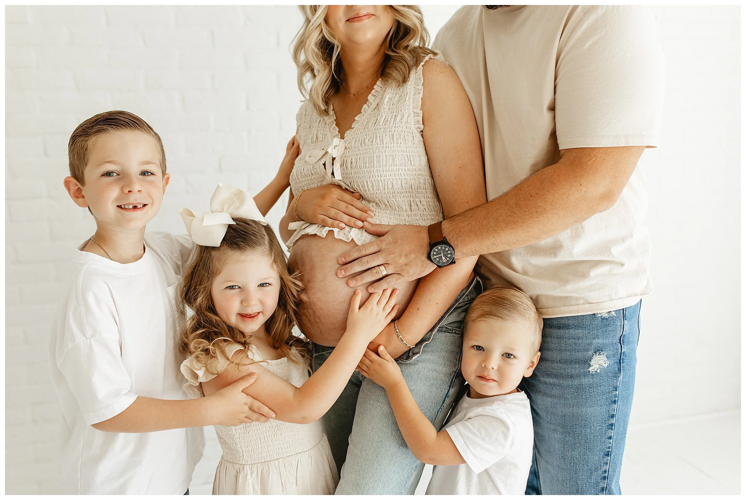 Boise Studio Maternity Photography_0001.jpg