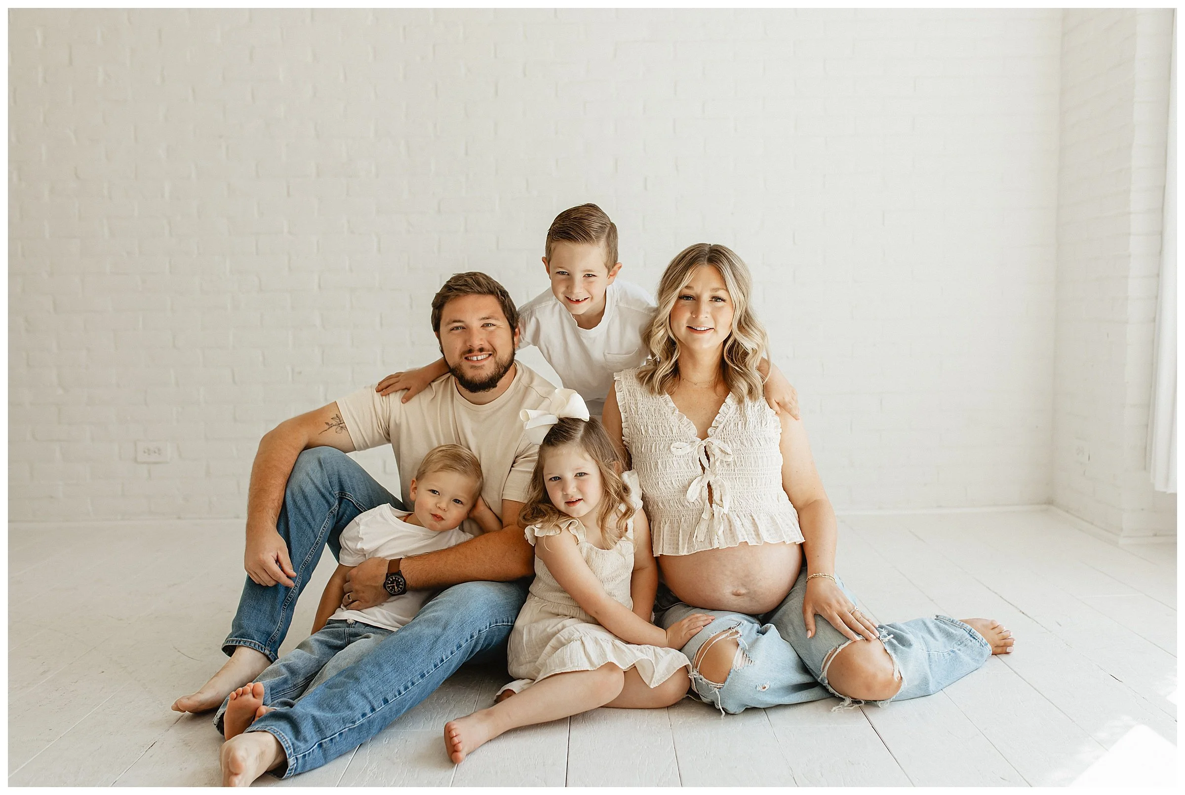 Boise Studio Maternity Photography_0005.jpg