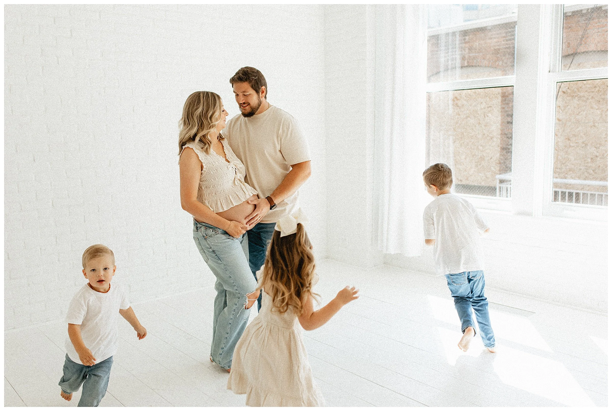 Boise Studio Maternity Photography_0029.jpg