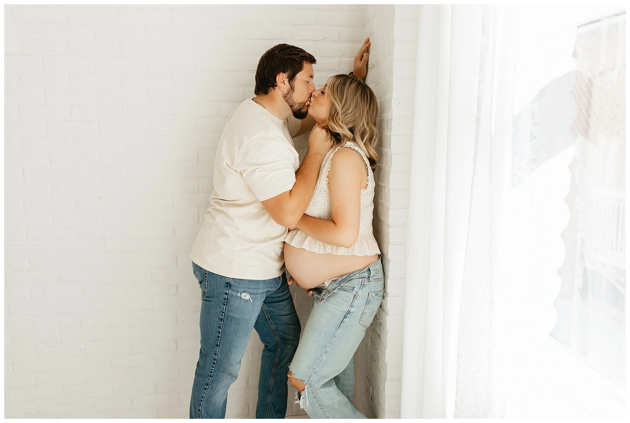 Boise Studio Maternity Photography_0037.jpg