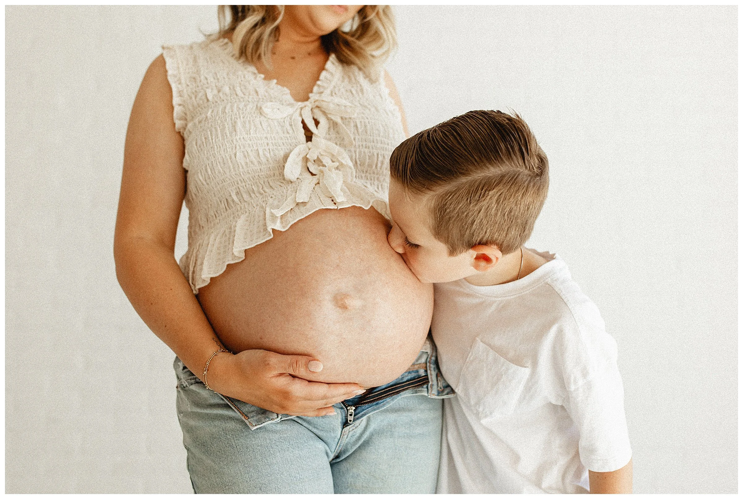 Boise Studio Maternity Photography_0047.jpg