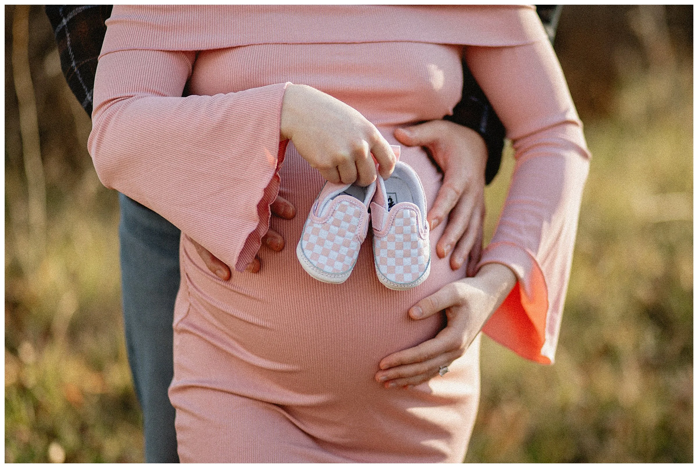 Boise River Maternity Session_0049.jpg