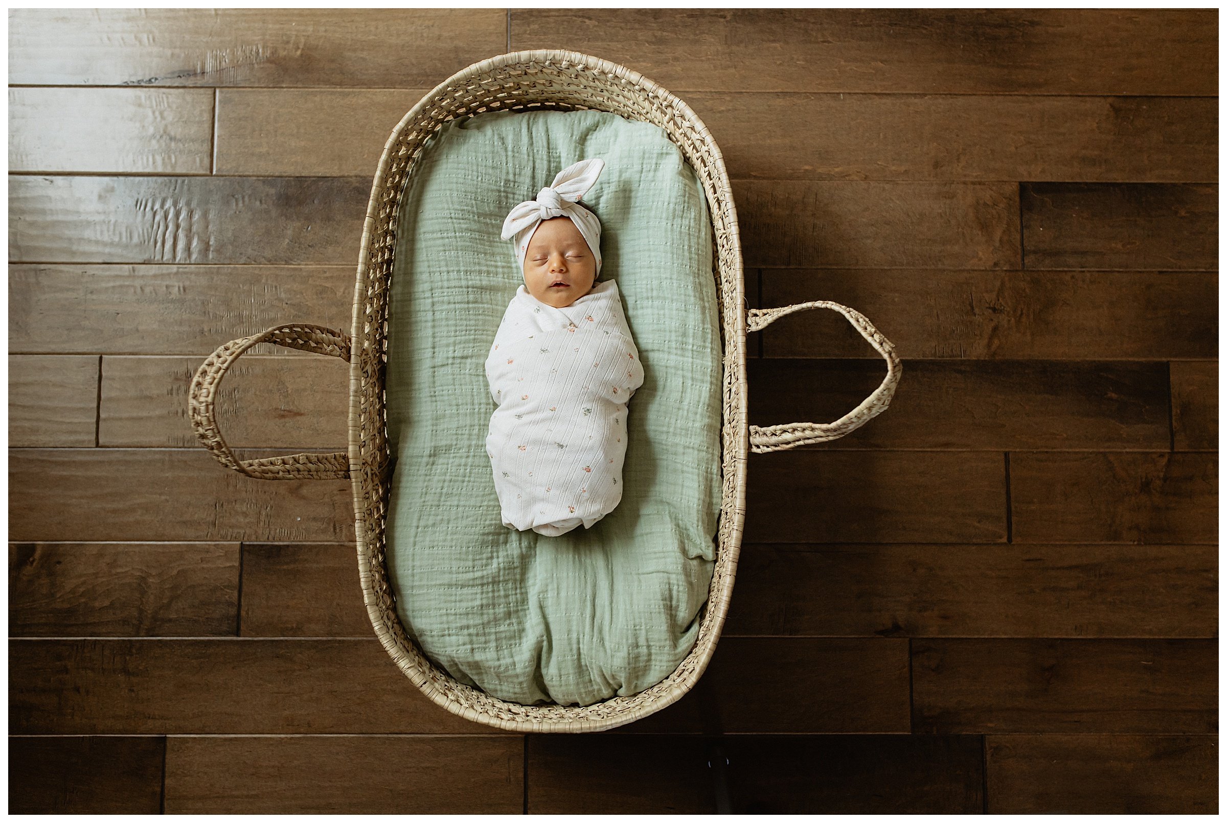 Eagle Newborn Photography_0030.jpg