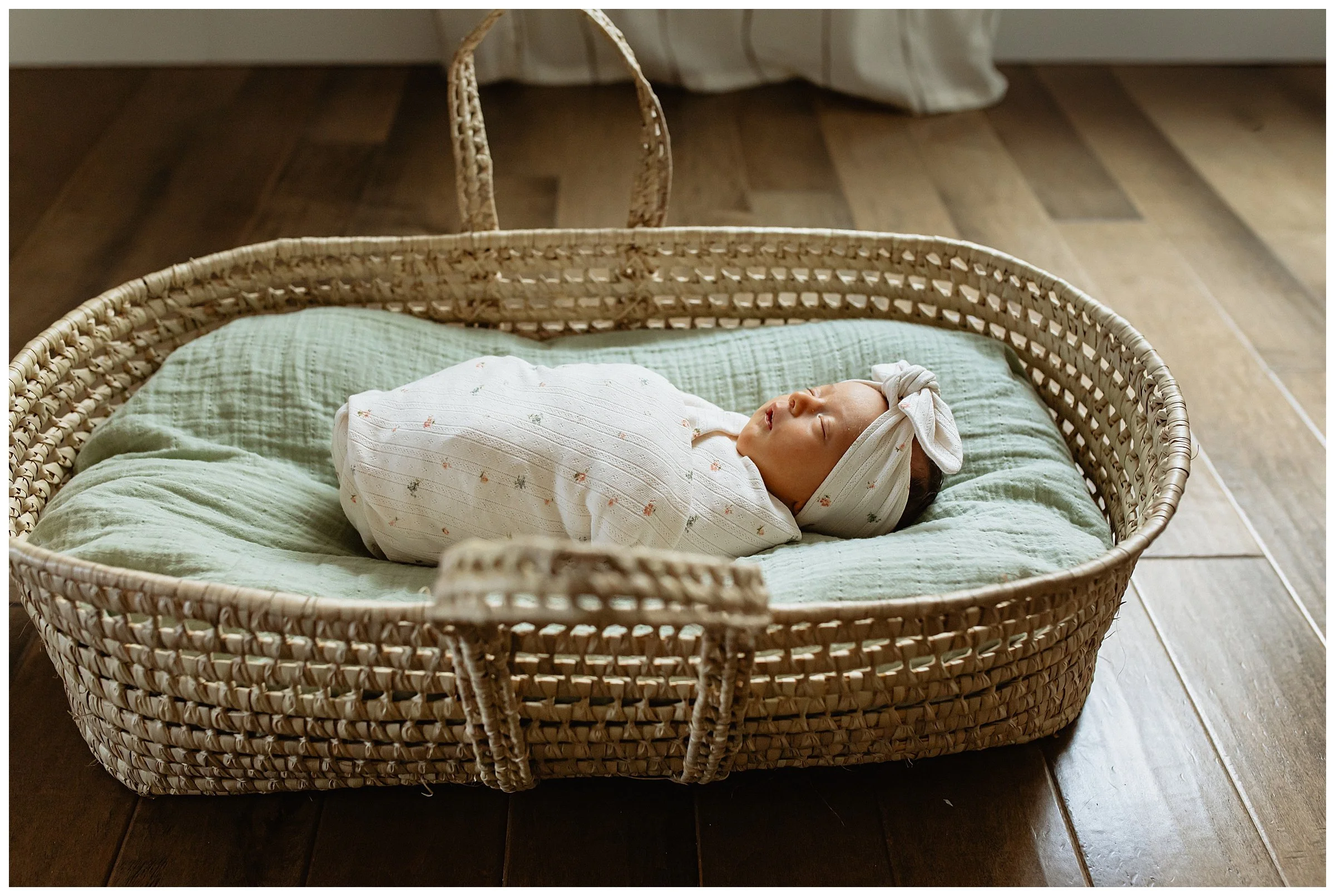 Eagle Newborn Photography_0032.jpg