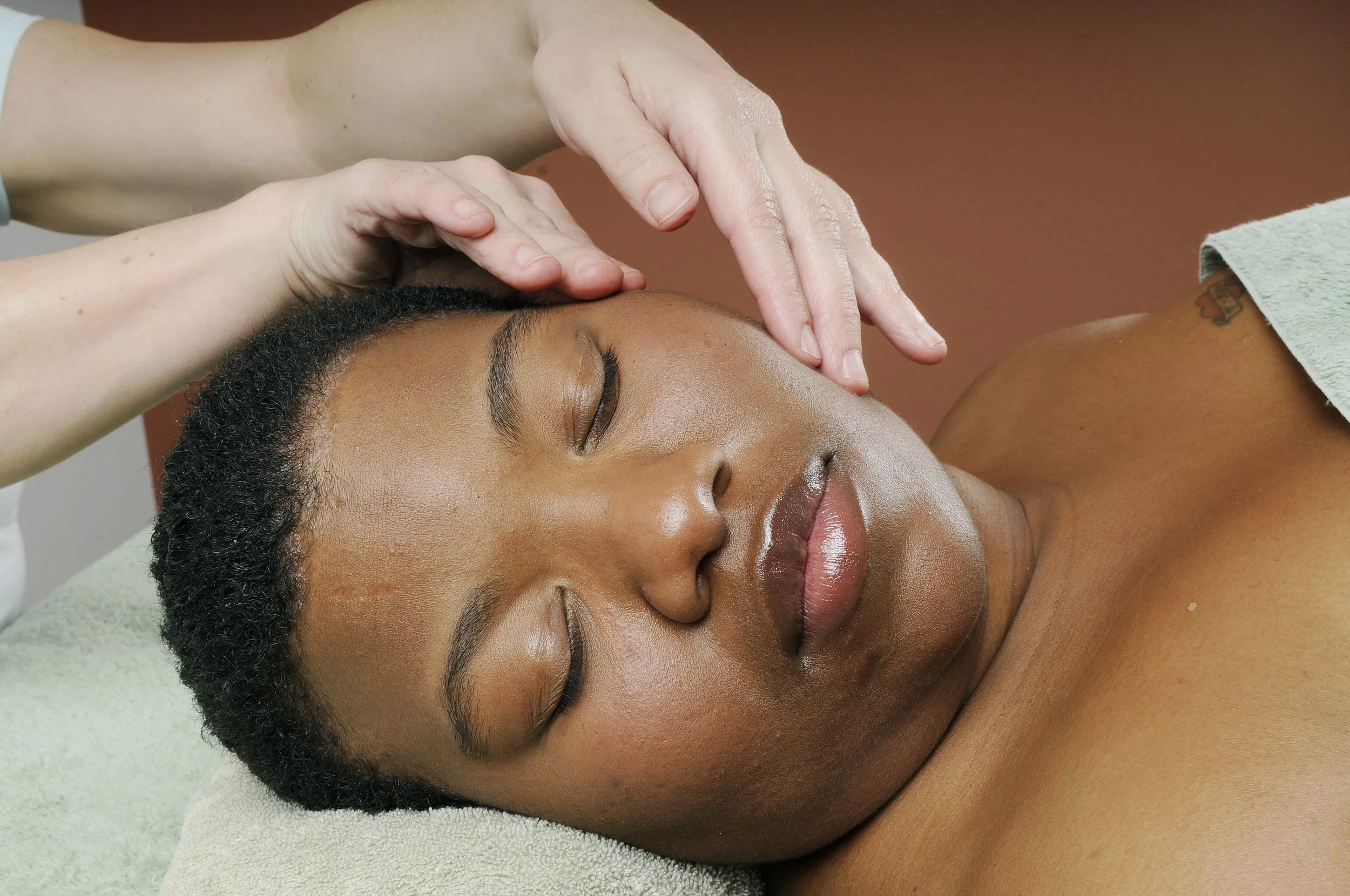 Face massage 1.jpg