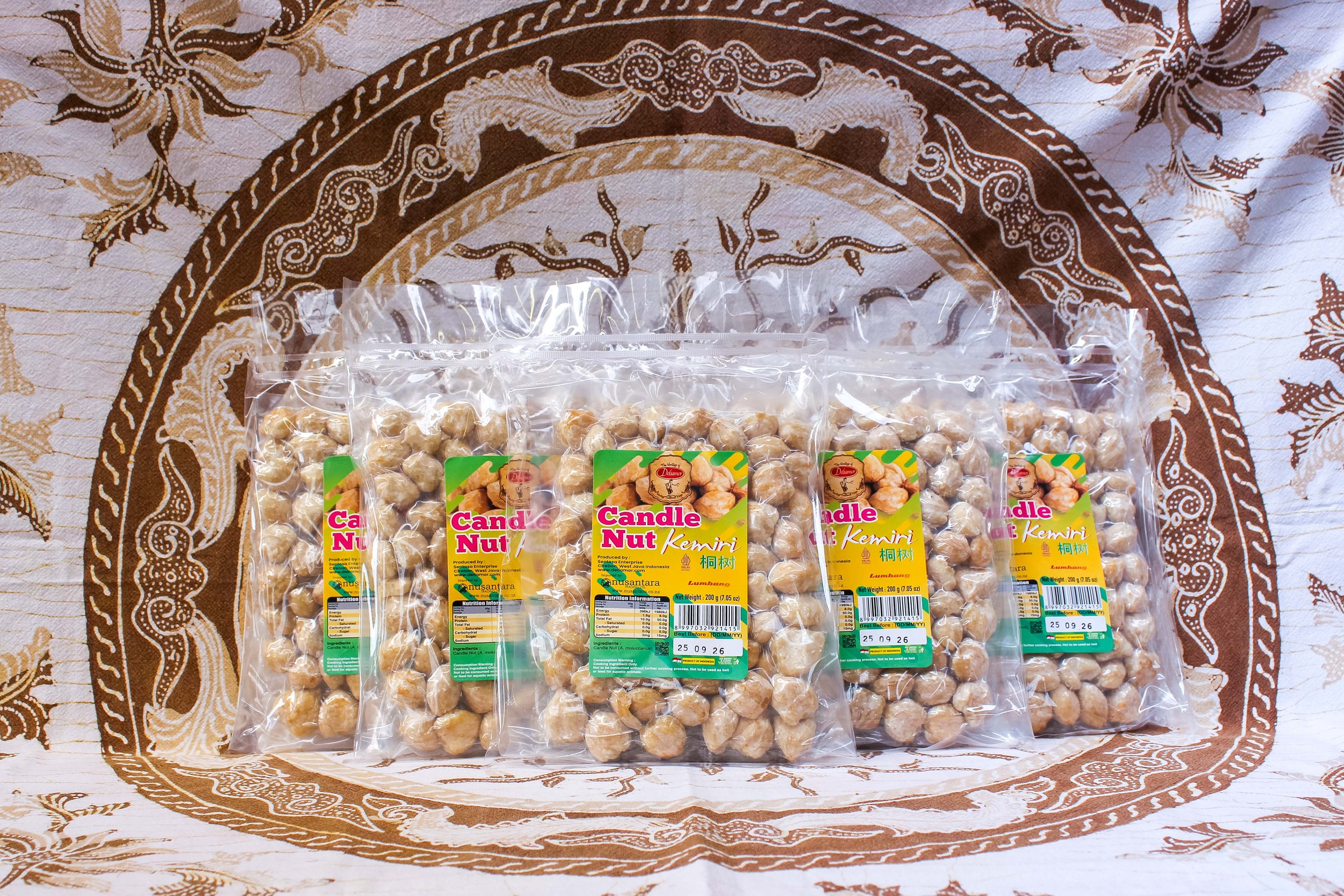 [S-002] Deliamor Candle Nut 200g