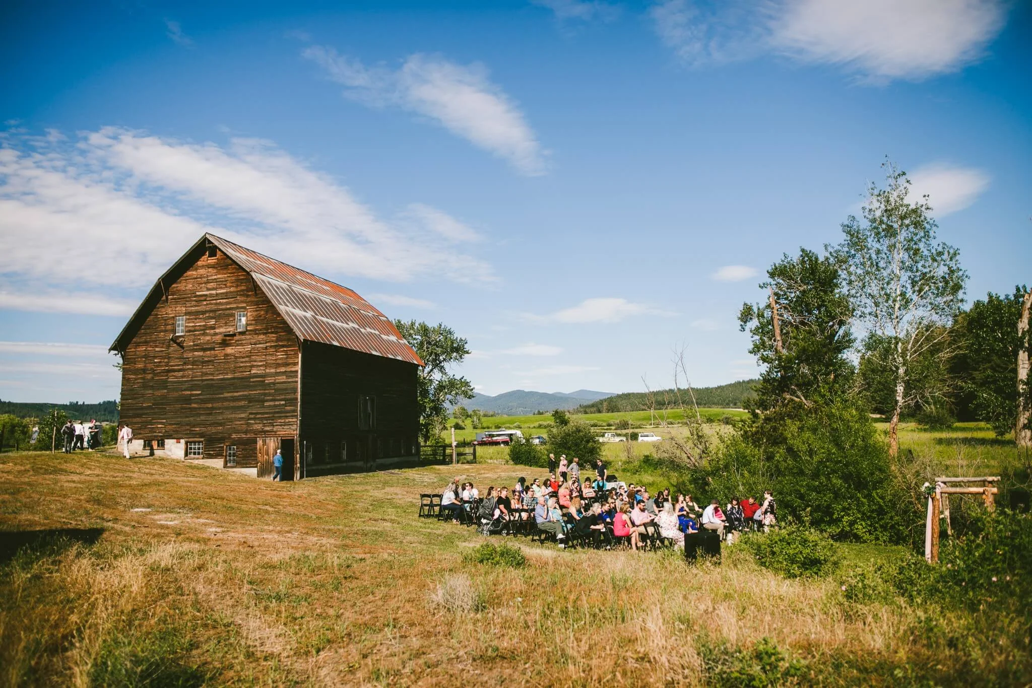 Spokane Barn Wedding (90).jpg