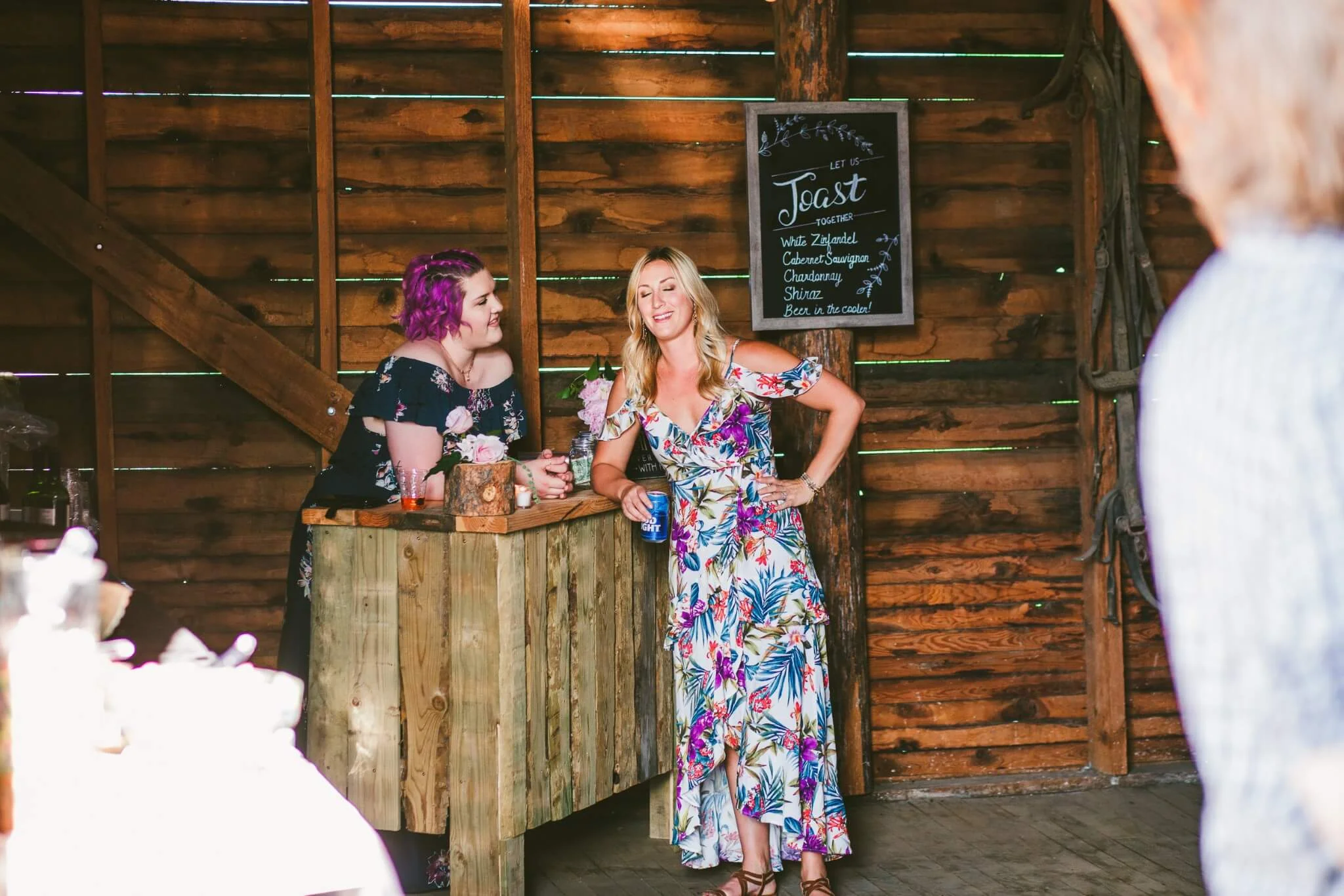 Spokane Barn Wedding (146).jpg