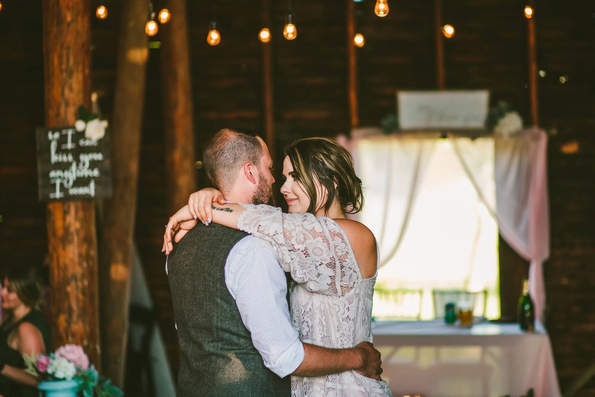 Spokane Barn Wedding (185).jpg