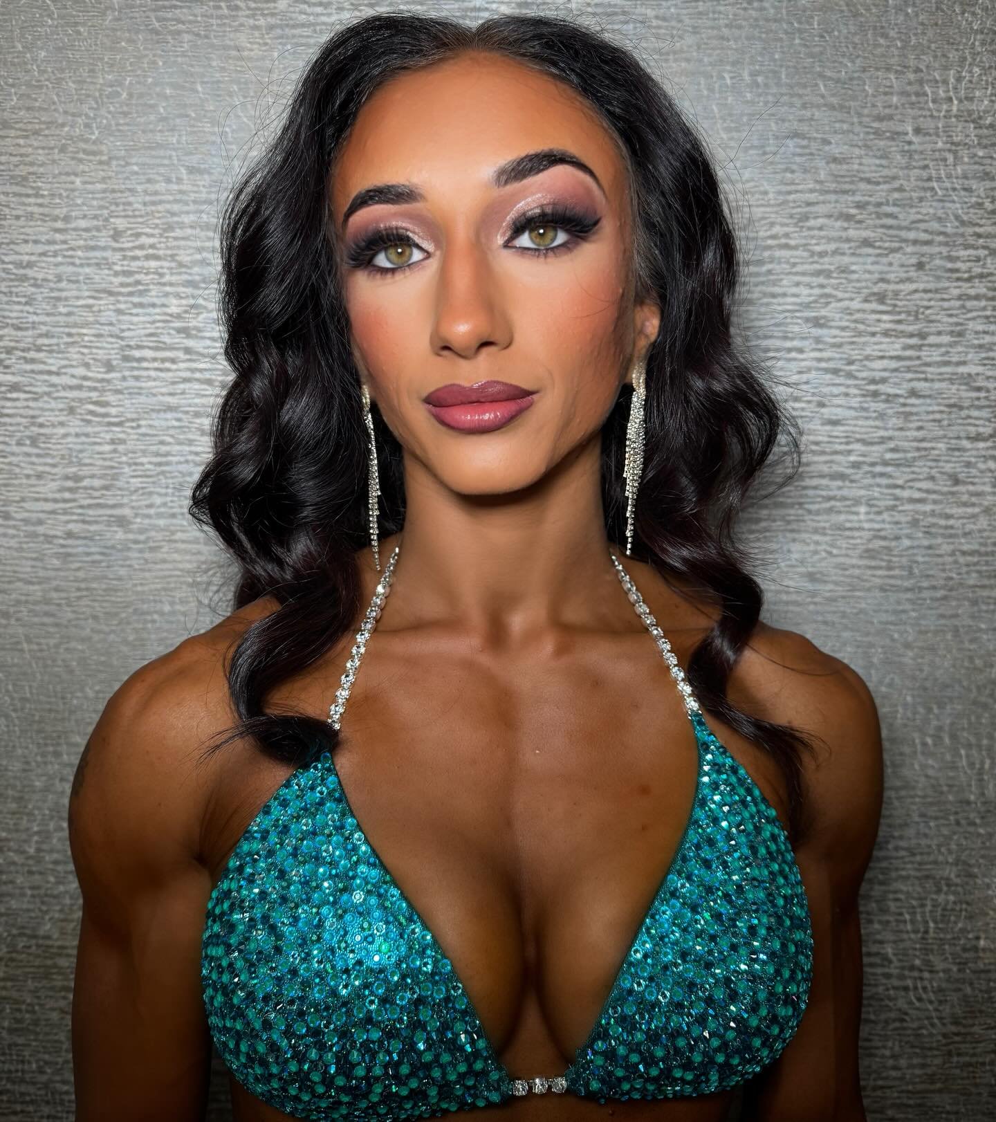Anais 💙🦋

Makeup💄 Amber 
Hair Harmonie 

🏆Competing soon?
💻 💄Glam with us!
6/14 SUN CITY SHOWDOWN 
6/14 NEVADA STATE PRO AM
6/20 JR NATIONALS
6/21 WORLD CLASSIC BIKINI PRO 
6/28 INDY SUPERSHOW 
7/3-4 UNIVERSE 
7/12 GOLDEN STATE
7/12 REPUBLIC OF
