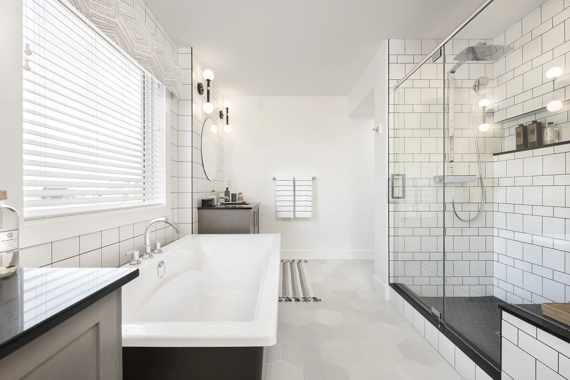 Ensuite 2WEB.jpg
