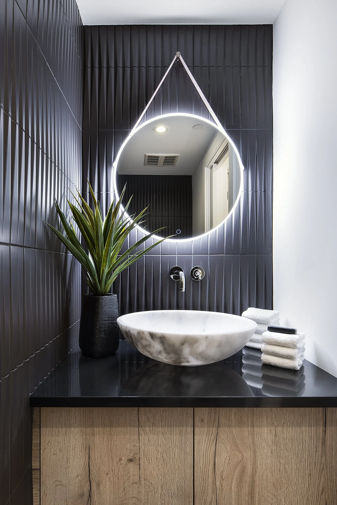 Tile VanityWEB.jpg