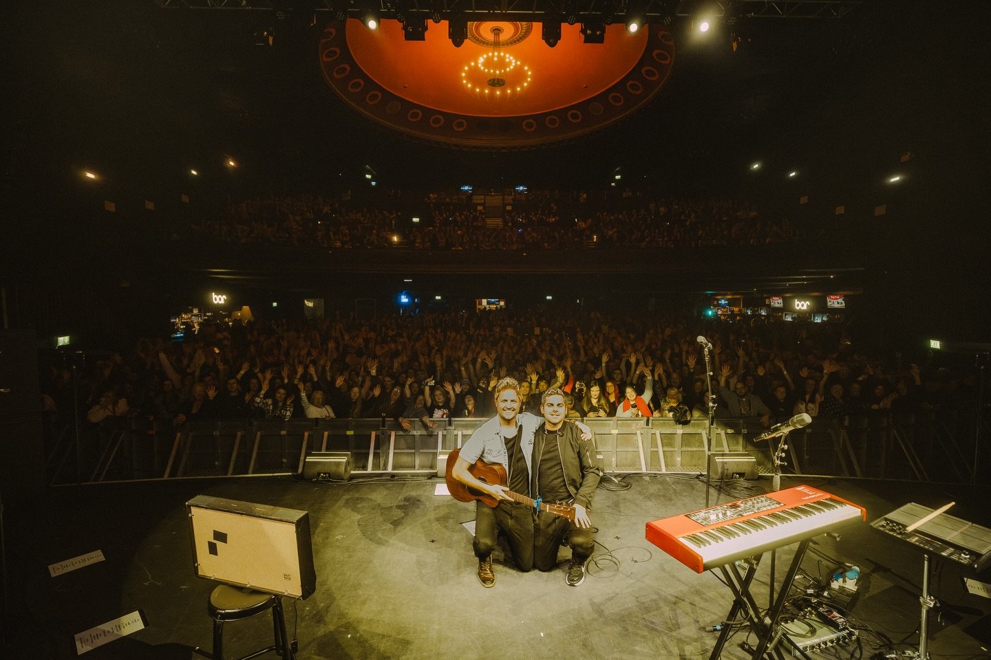 LONDON! What can I say - such an honor to open for @ollymurs at the @o2forumktown. It&rsquo;s been 21 years since I was last at this venue, watching @officialthewho with my Dad. 

I&rsquo;m grateful to the music gods for giving me another beautiful g
