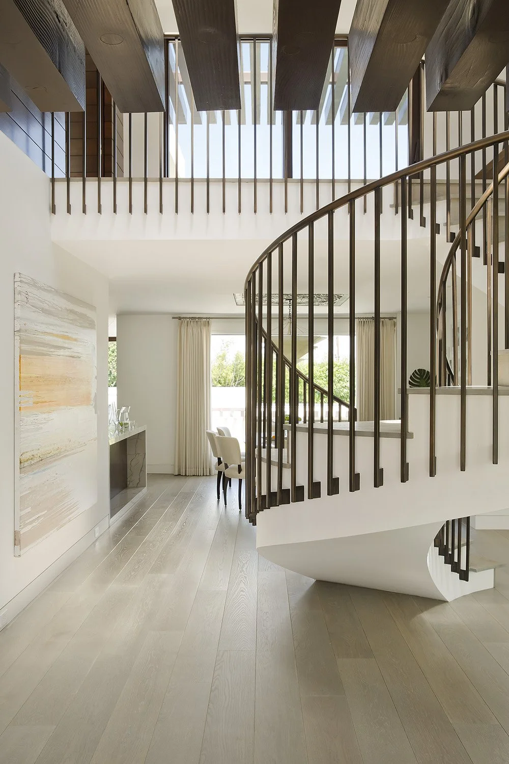 Modern Curve Circular staircase by SUBU Design Architecture