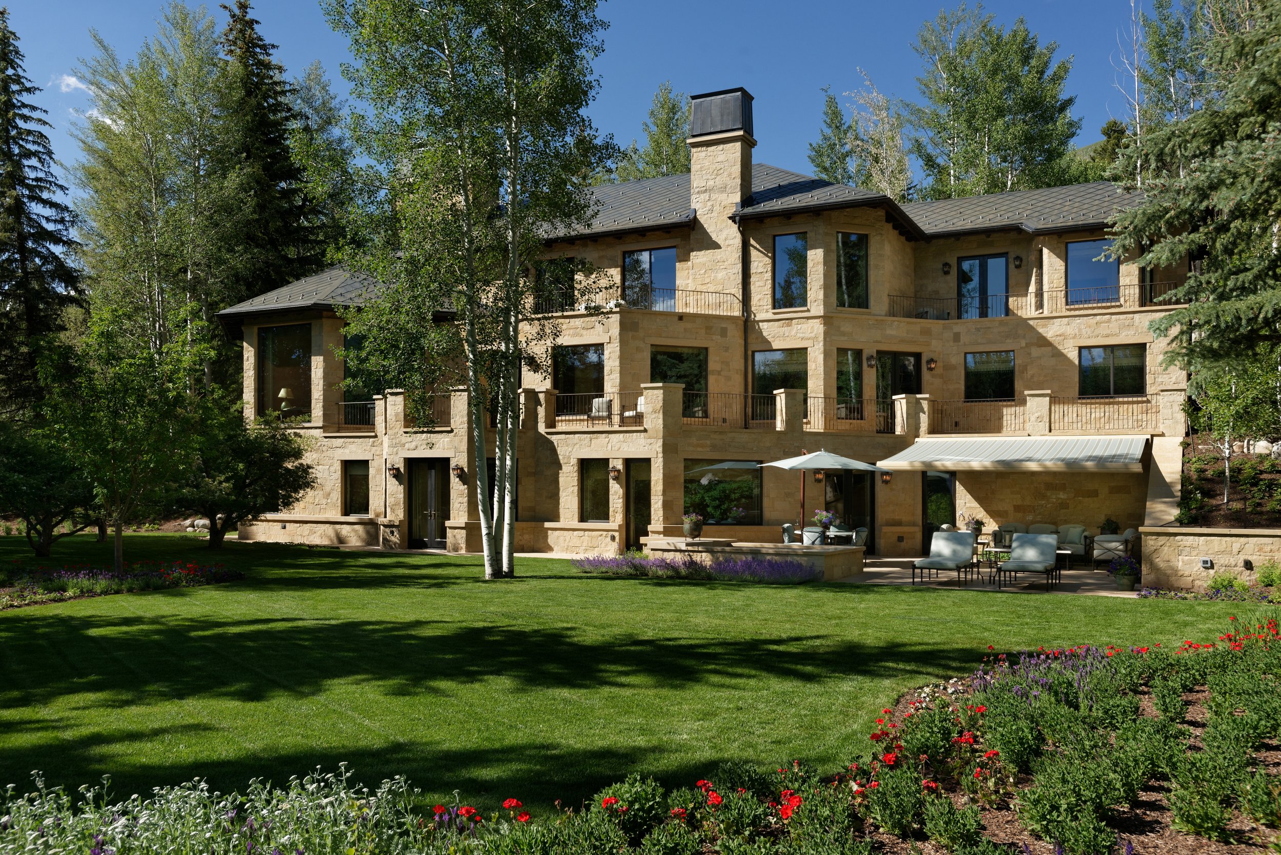 Custom Aspen Home by SUBU Design Architecture