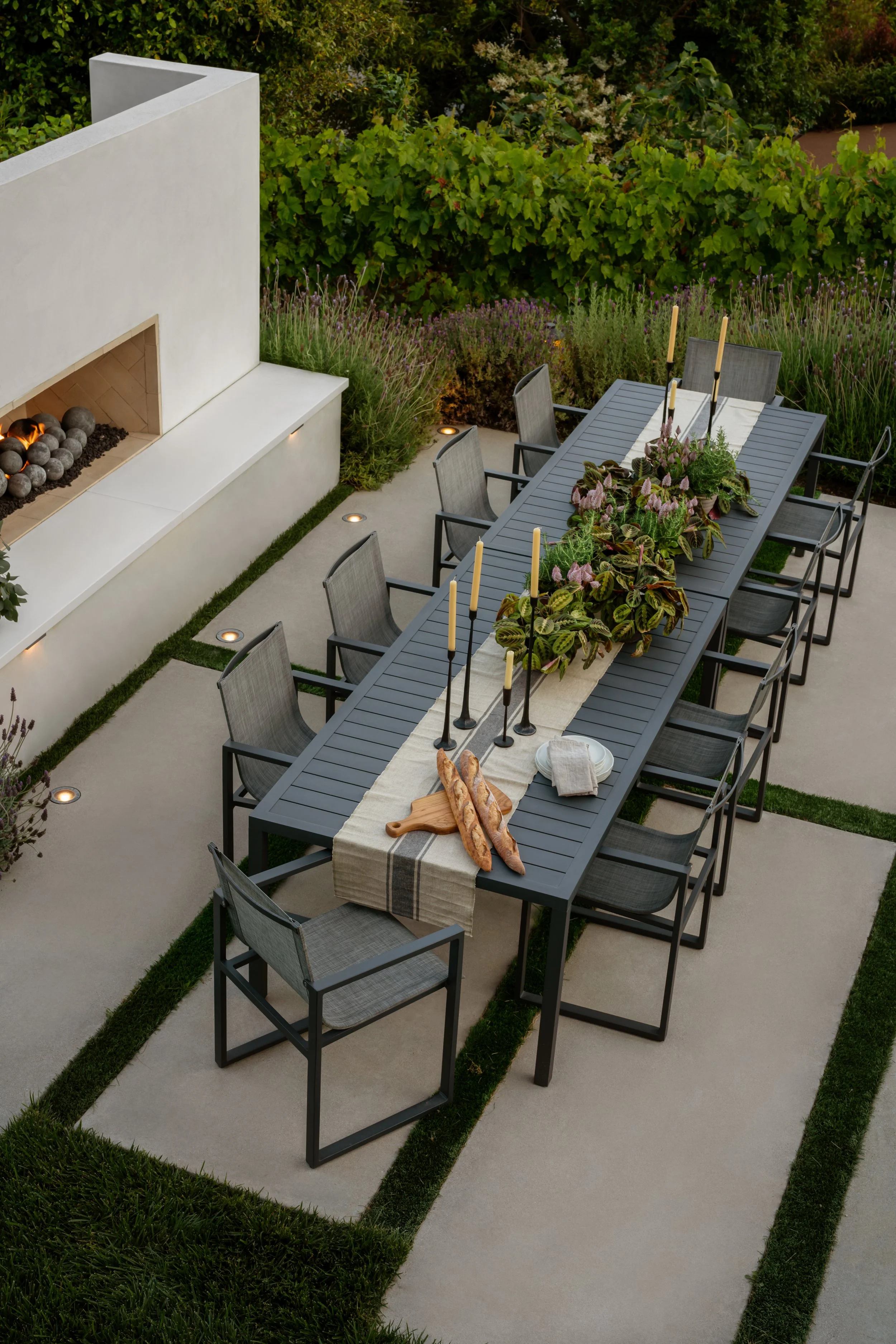 Pacific Palisades Outdoor landscape and dining area designed by SUBU Design Architecture