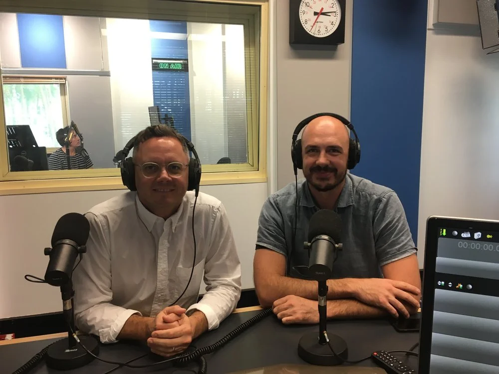 rADIO.jpg