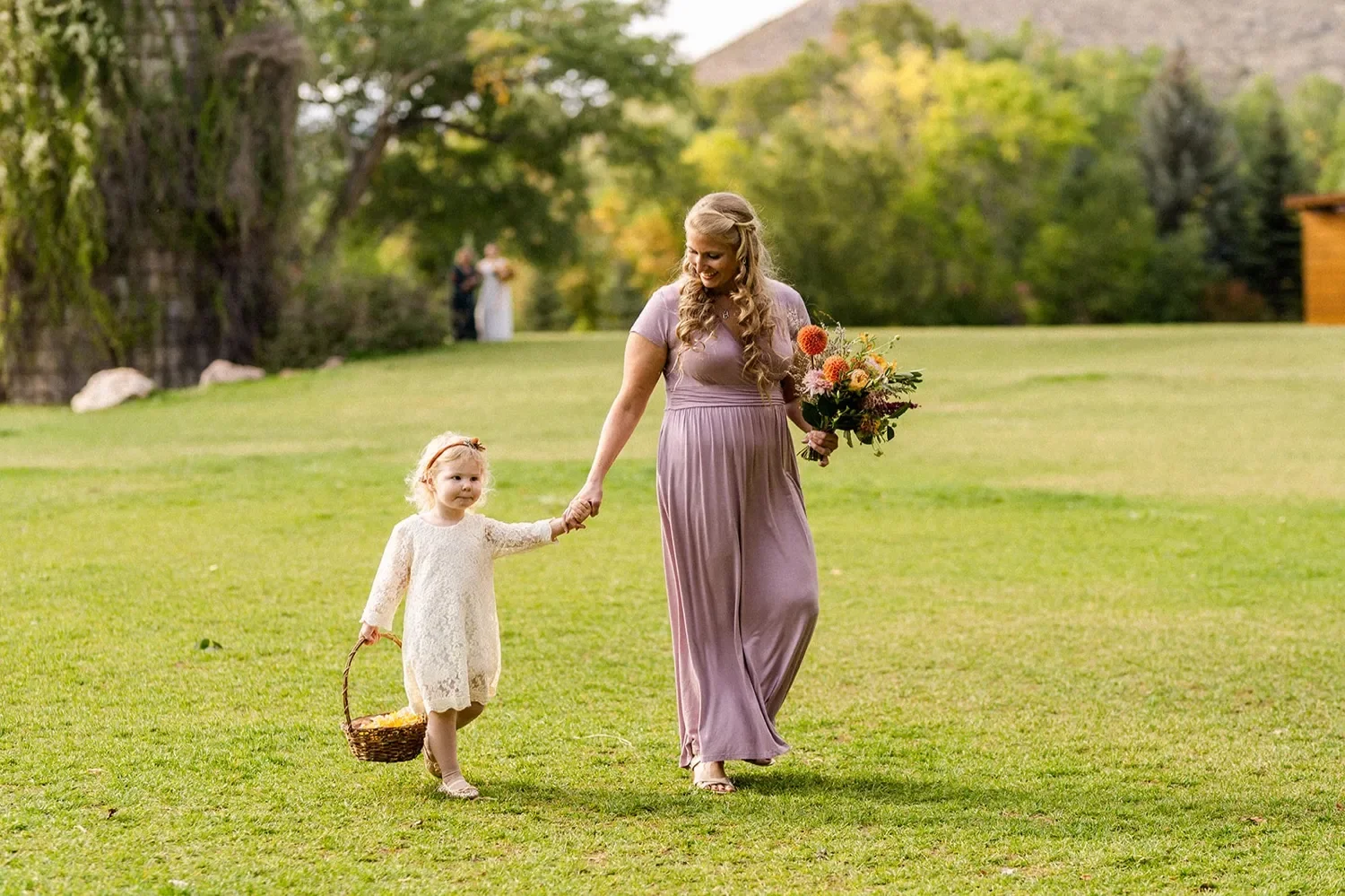 051_alchemycreative.net-planetblugrasswedding-kaceynik-648.webp