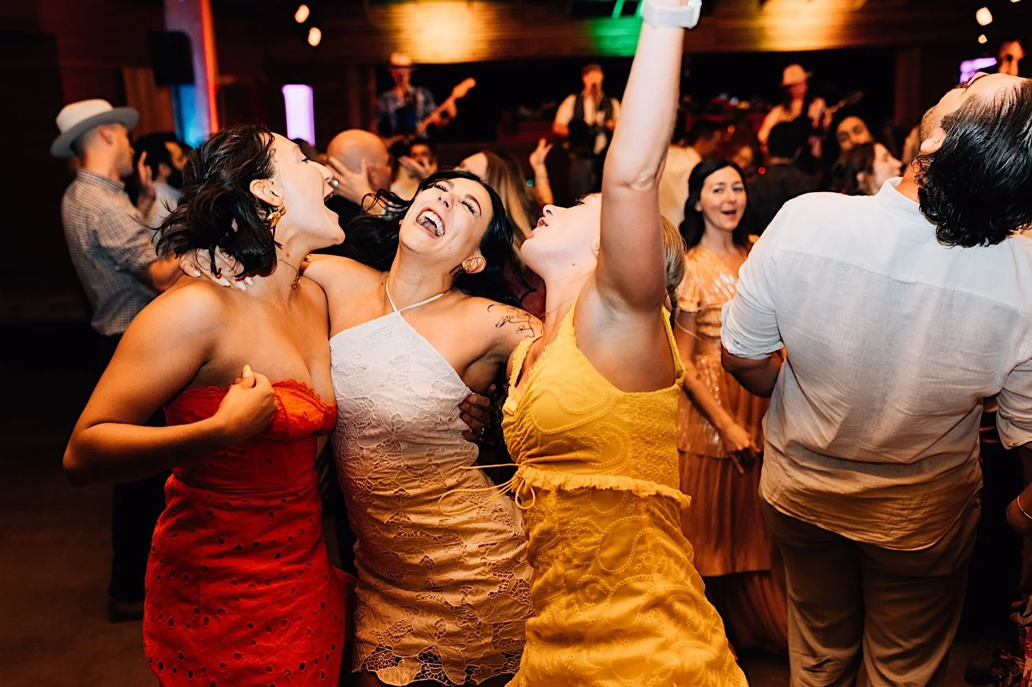 099_documentary-style-wedding-portraits-during-reception-at-planet-bluegrass.jpg