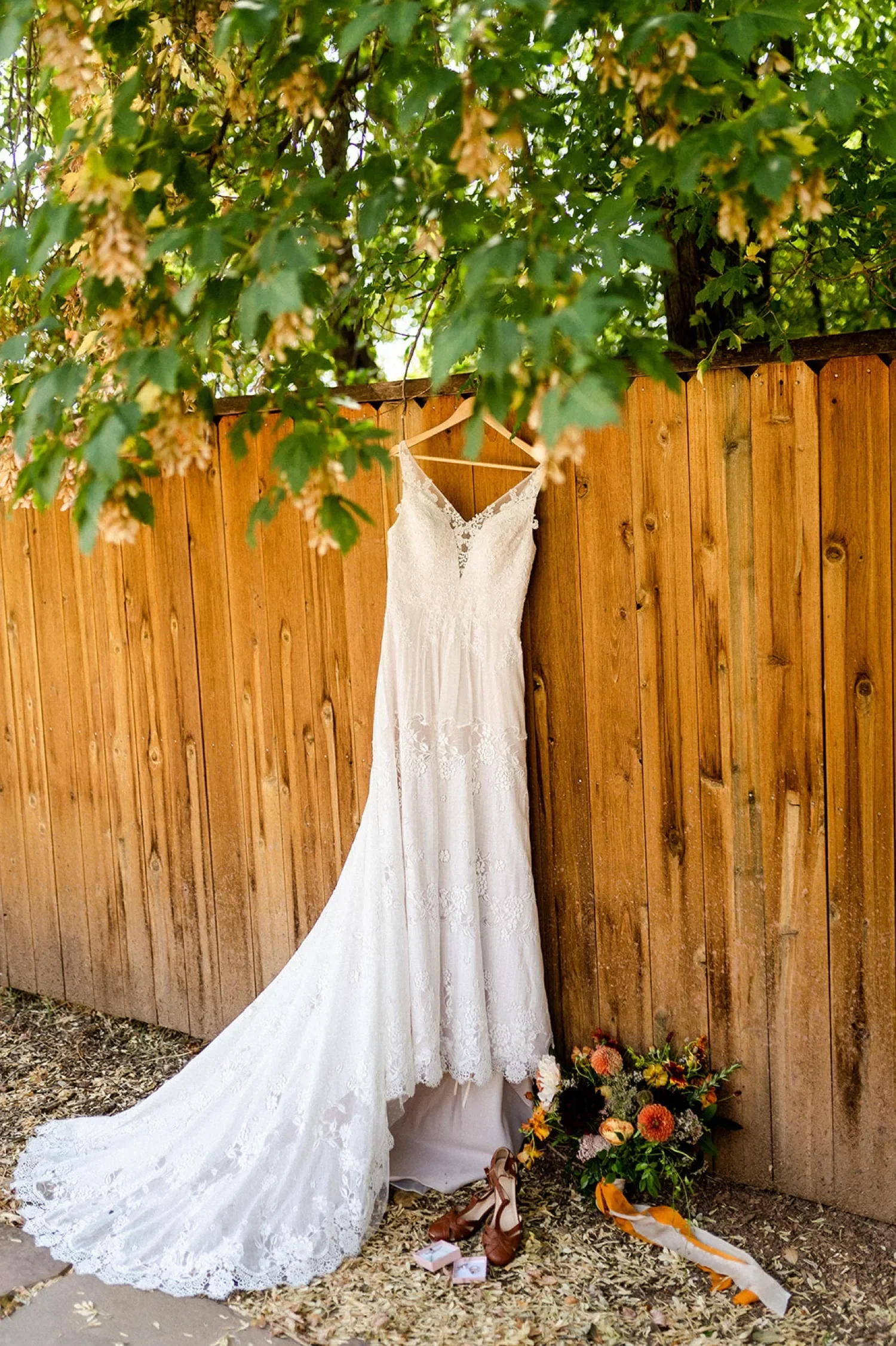 006_alchemycreative.net-planetblugrasswedding-kaceynik-28.webp