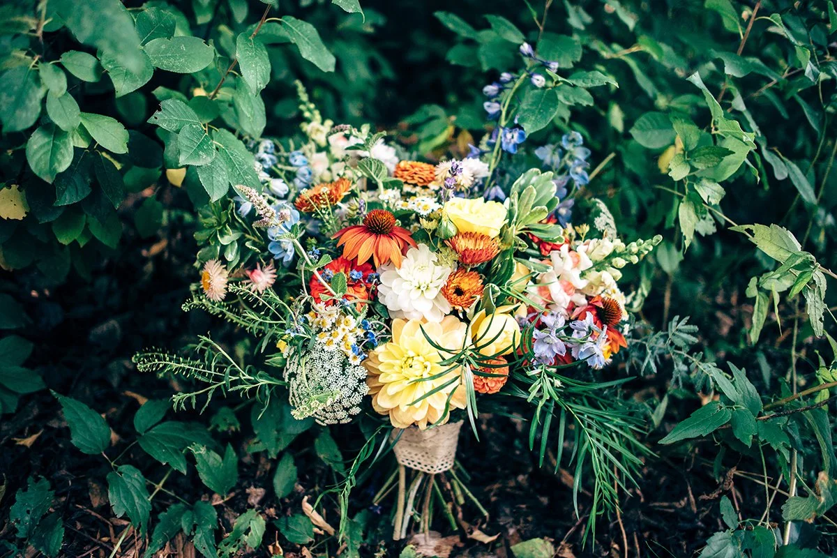 plume-and-furrow-bride-bouquet.jpg