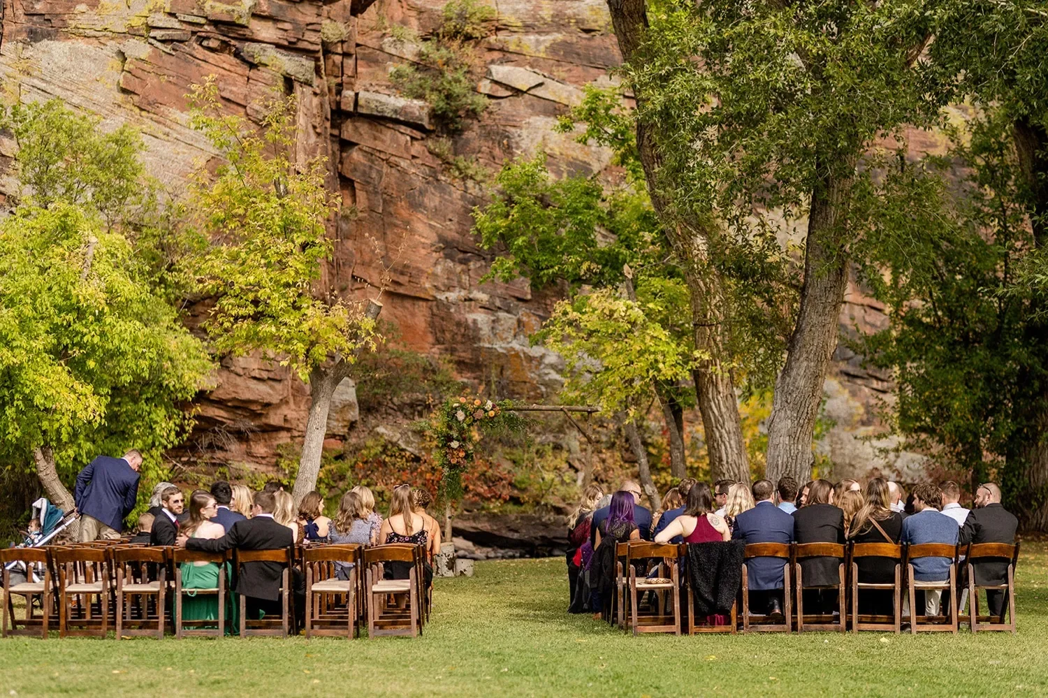 043_alchemycreative.net-planetblugrasswedding-kaceynik-541.webp