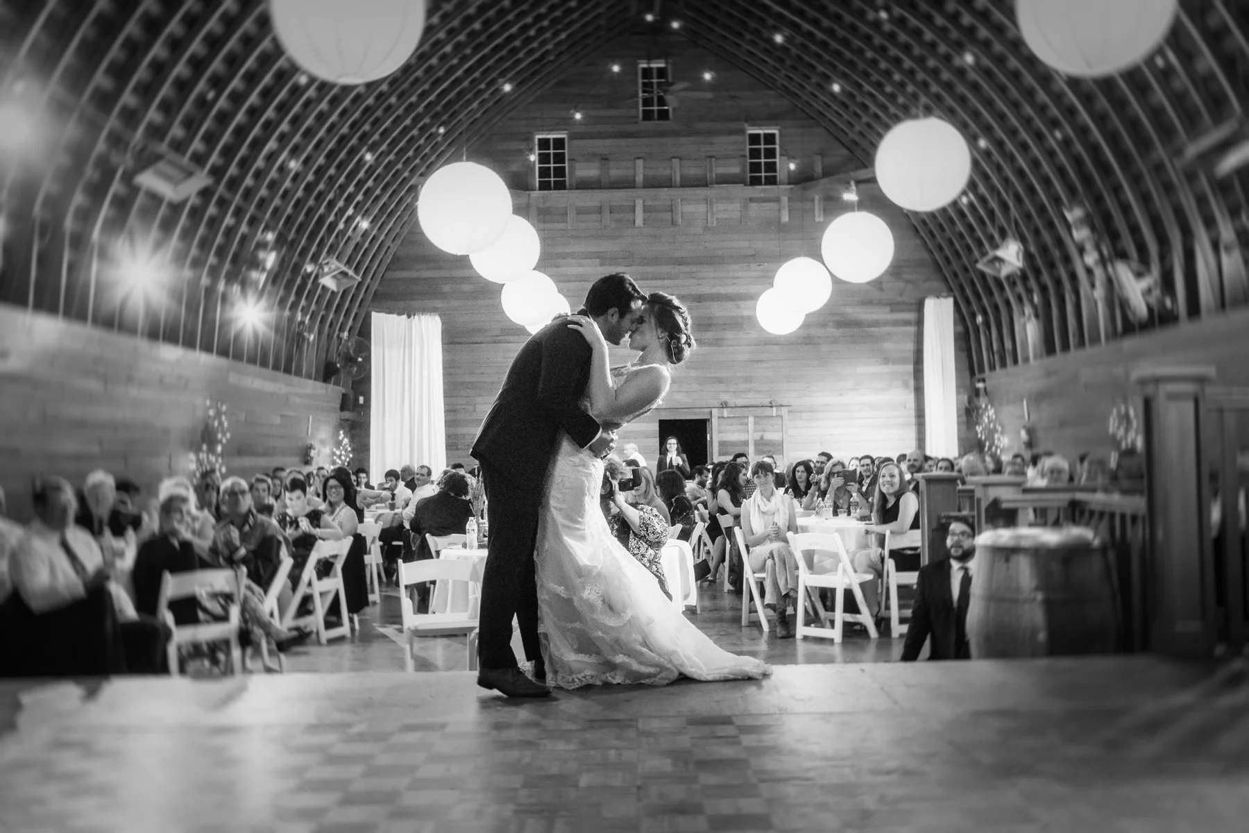 seattle-tacoma-Candid-reception-wedding-photography-by-tasha-owen-51.jpg