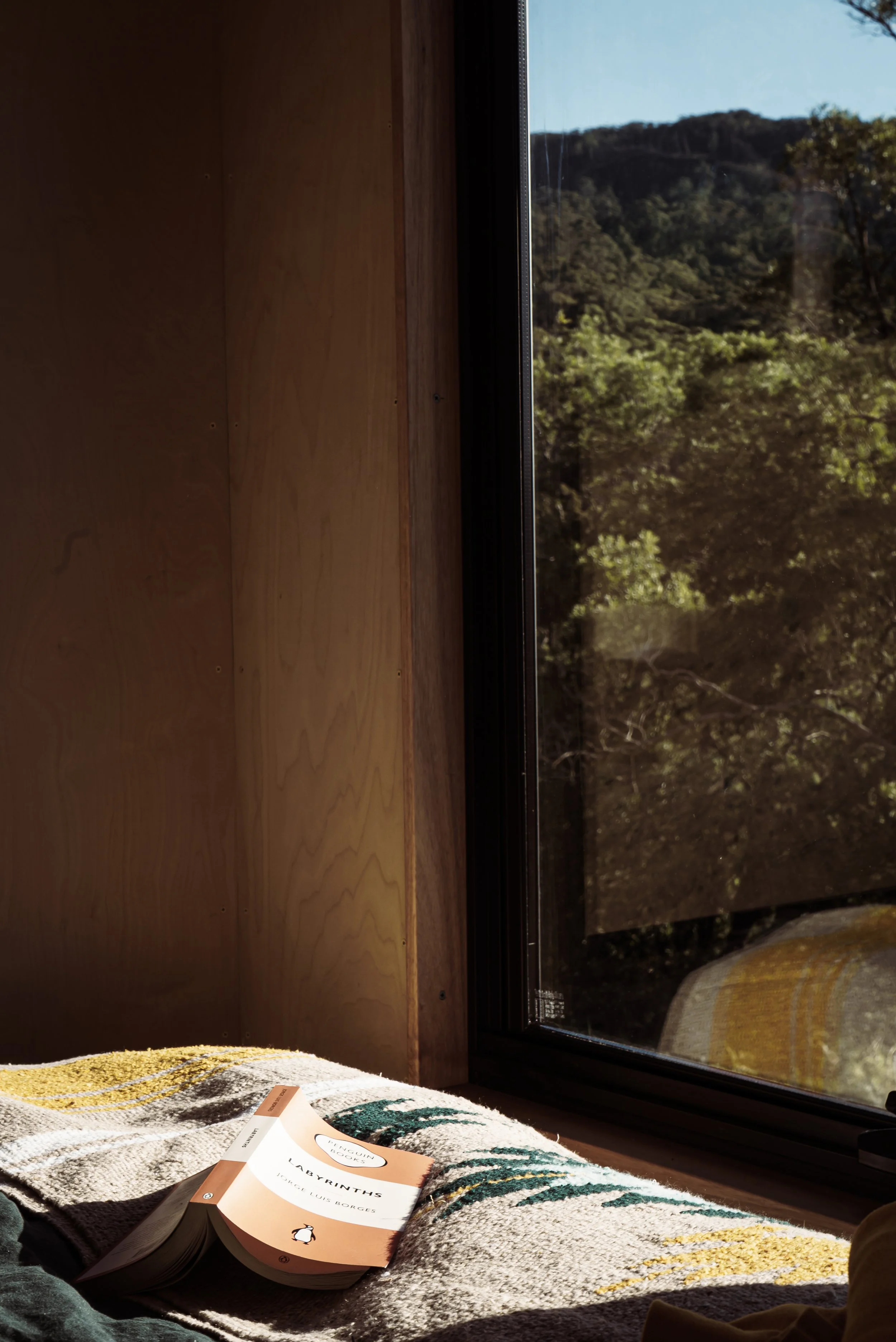 Declan Buswell - Das-28.jpg