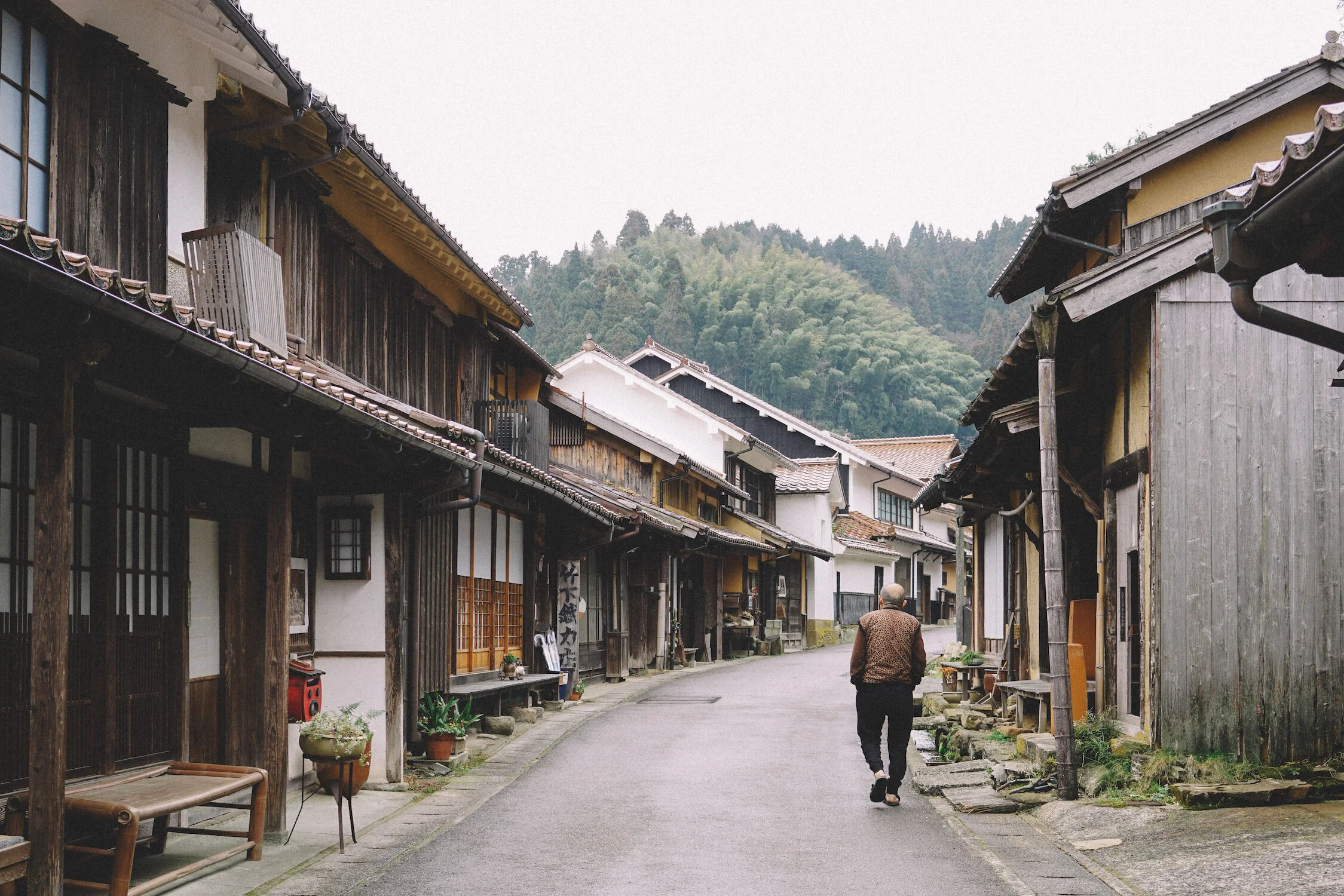 Destination Management Organization and Maintaining the Balance between Culture and Economy 