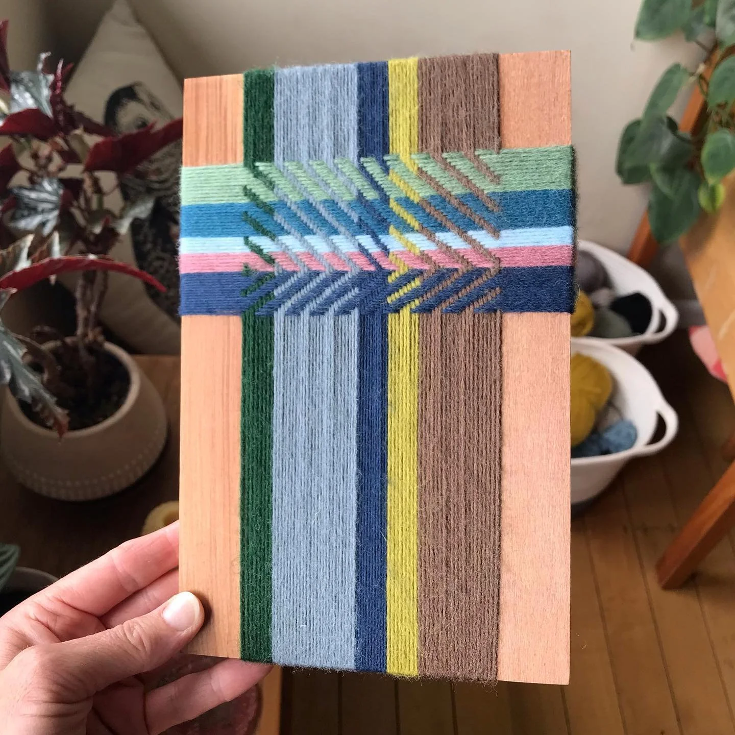 Blues, greens and pinks, repeat. So soothing. I might add in some yellow though!