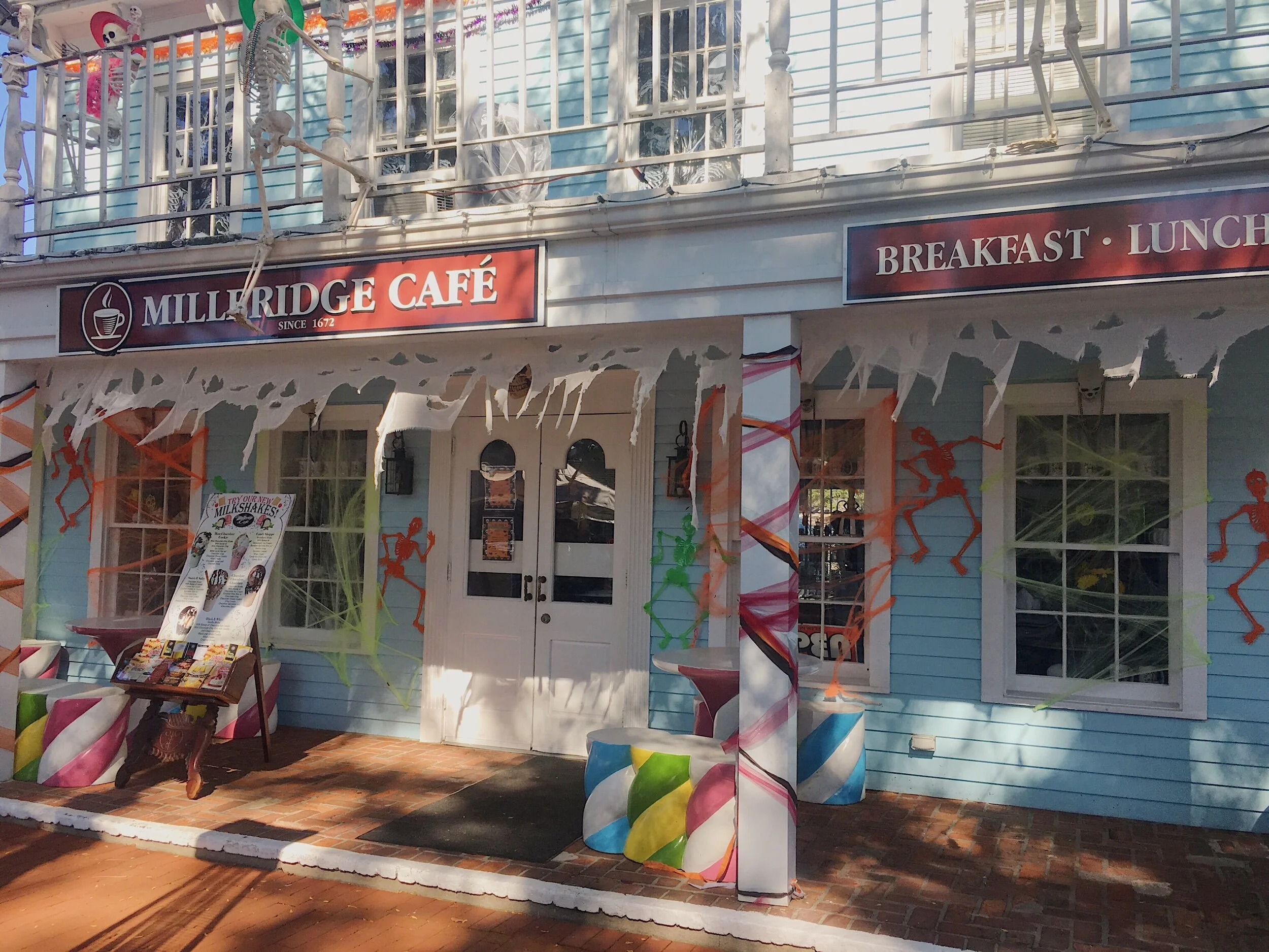 Storefront of Milleridge Cafe