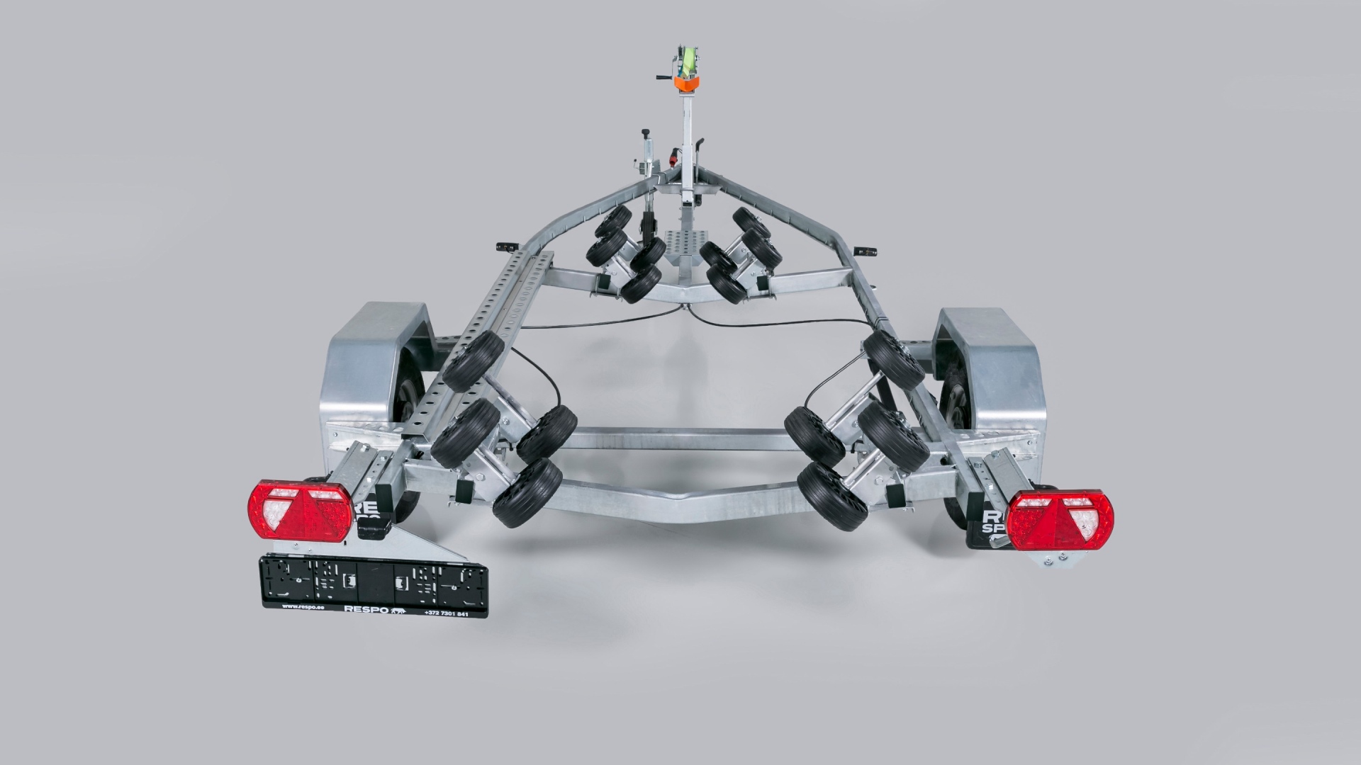 r-1000mr-bathenger-med-brems.2_f.jpg