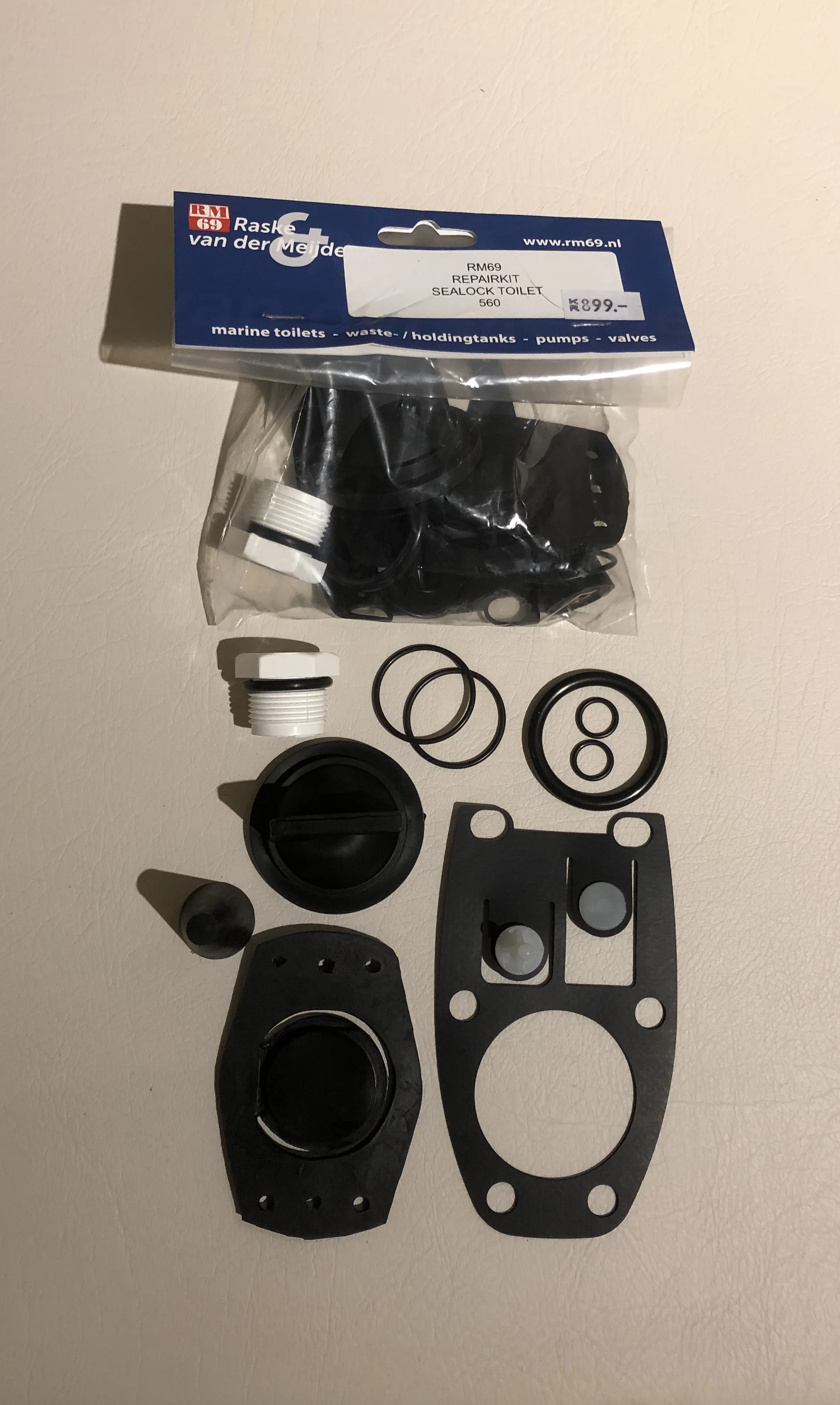 6EAF5177-DB55-4825-9D8F-3D5BEAC27FE4