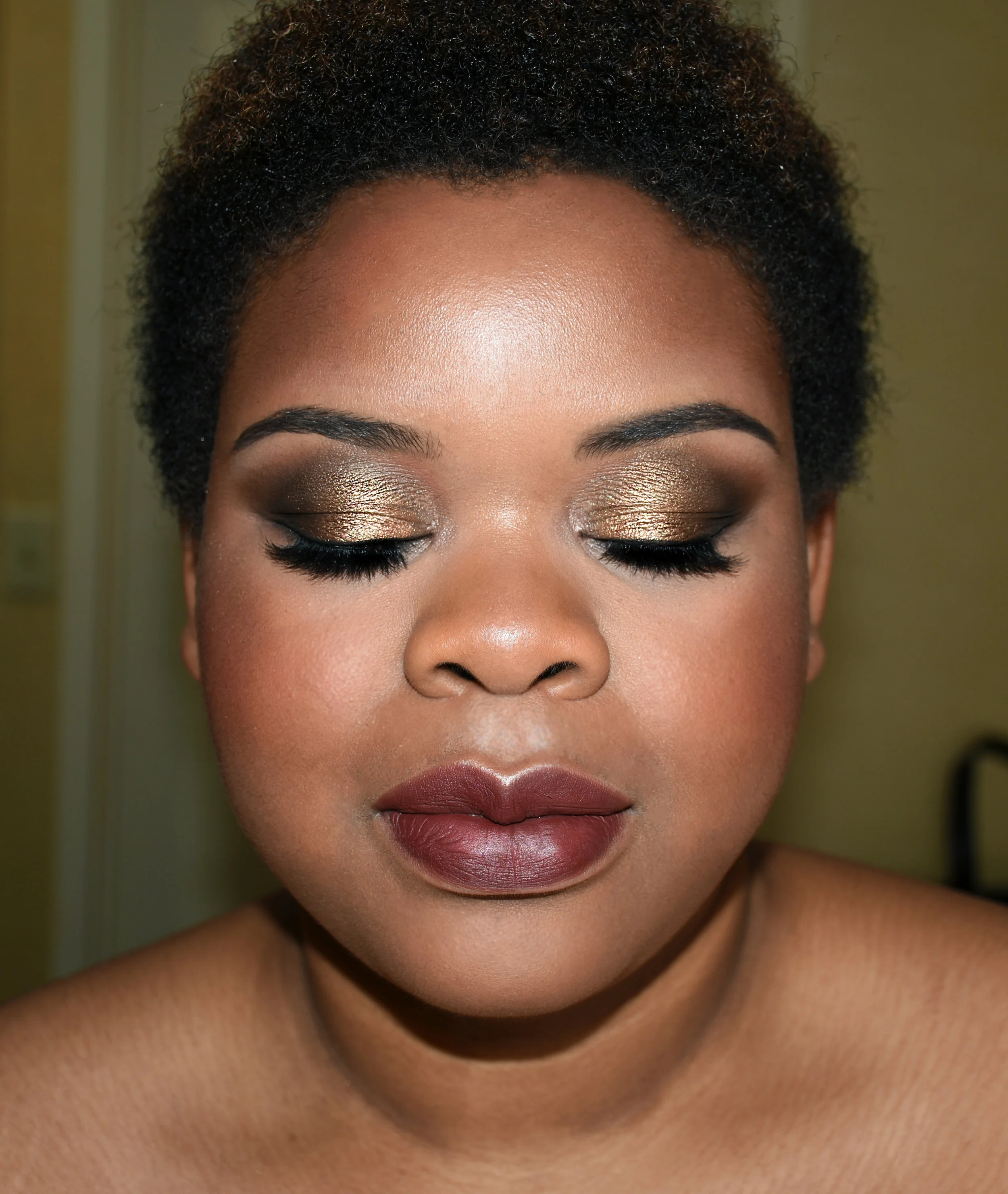 modelmakeup.jpg