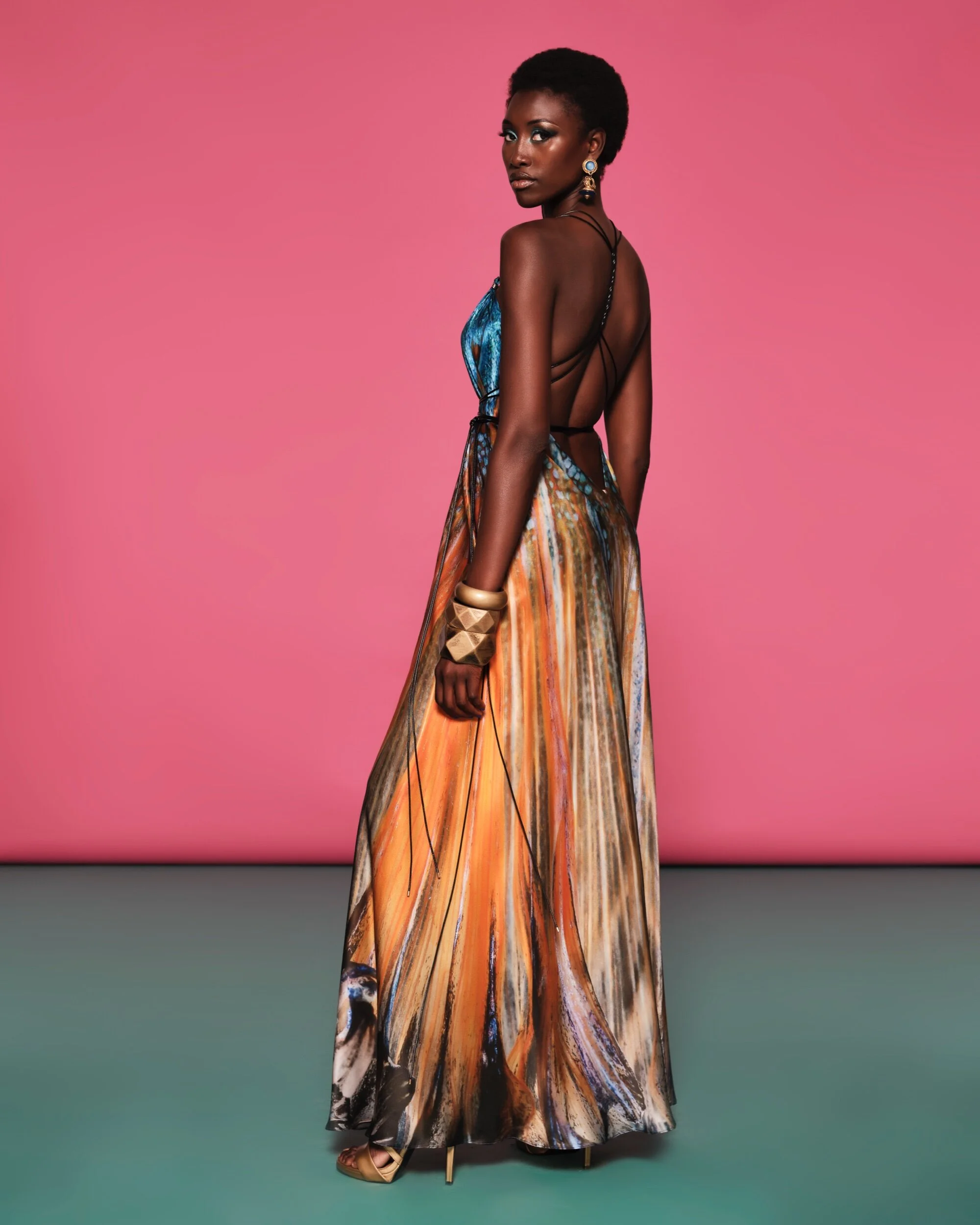 F8FDB787-003D-4074-A597-F3B9265BE103