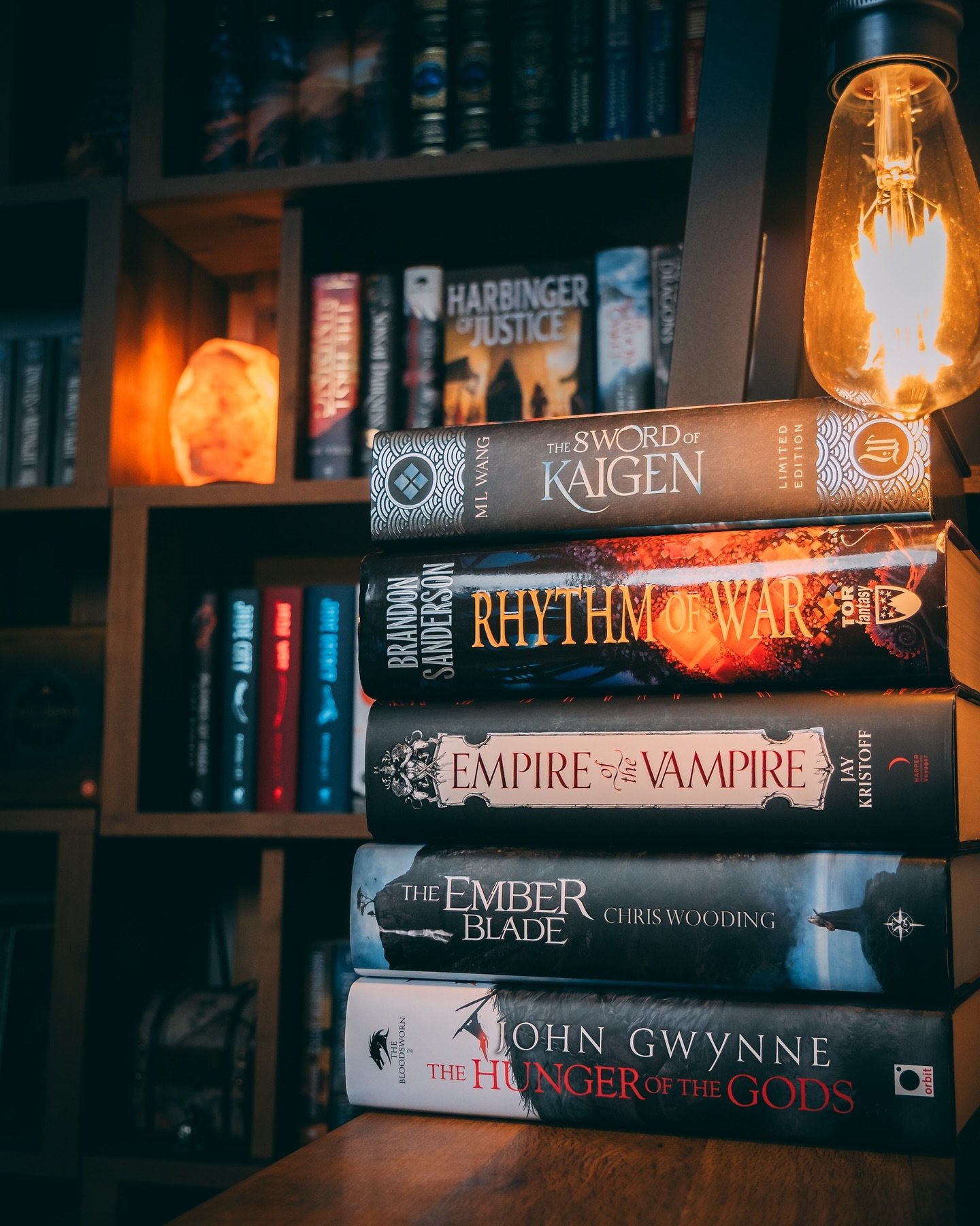 Minimalist Monday 🤌

📚 How many of these have you read? Any on your TBR?

Just a chunky book stack for this minimise Monday! All of them are terrific. 
.
.
.
.
.
#bookstagram #bookstack #fantasybook #fantasybooks #fantasybookstagram #bibliophile #b
