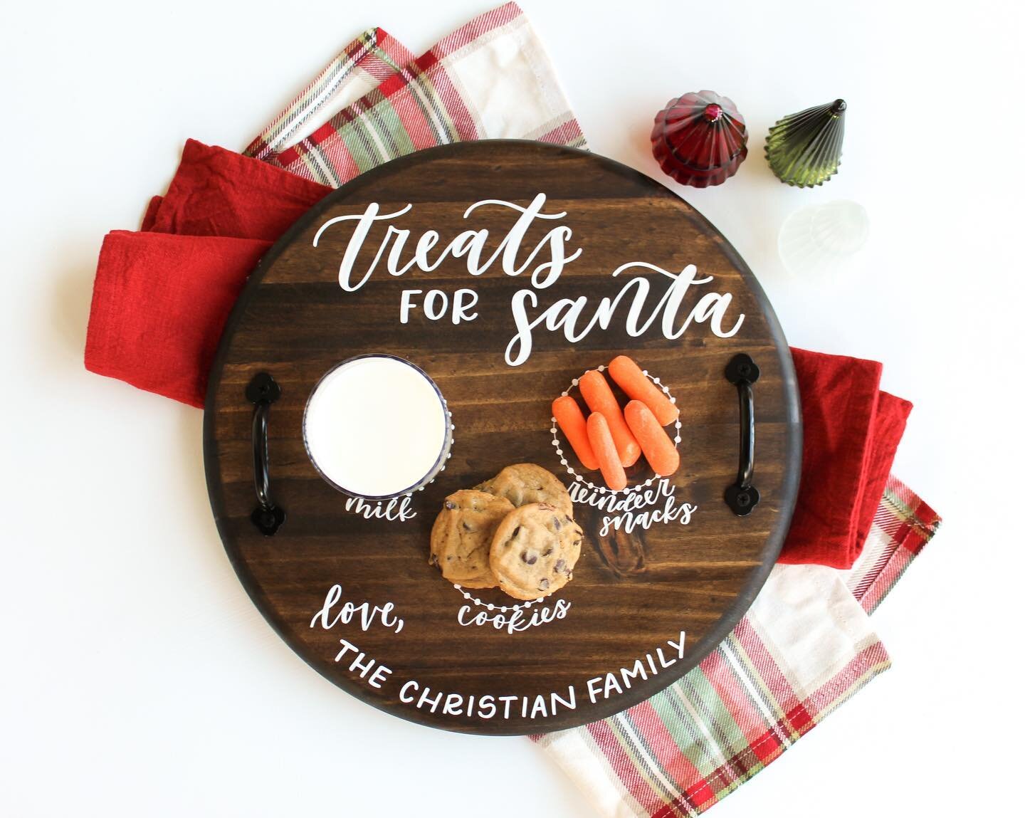 Day 4 - Personalized Santa Trays! Don&rsquo;t forget to leave Santa + his reindeer some goodies to keep them fueled for a long night of traveling the world!🌎🎅🏼

Each tray is hand lettered + personalized with your family name. They make the perfect