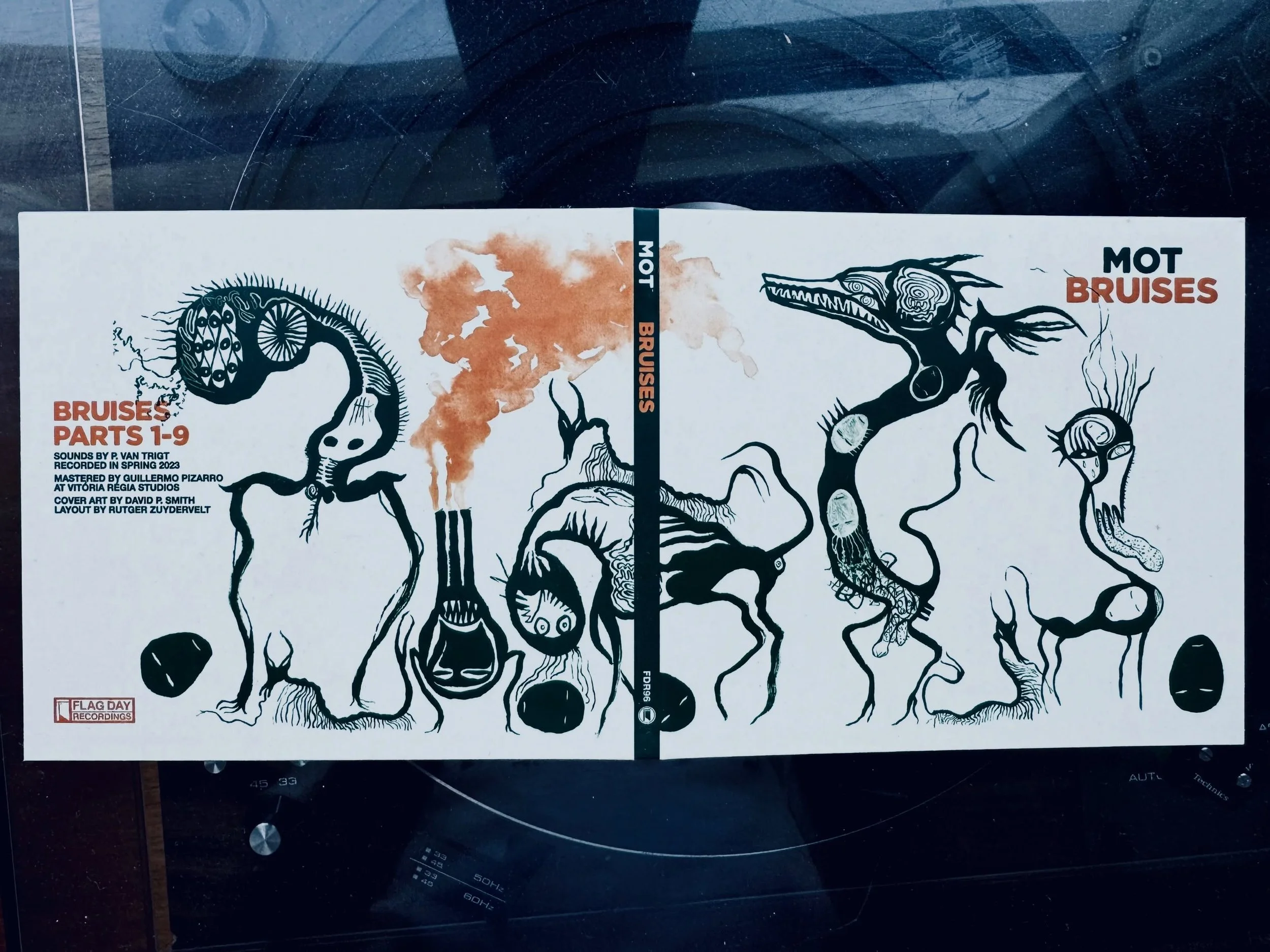 Was asked by yyj noise artist MOT to do some cover art .  This is it, his new disc with the art.  Seek it out, give it a listen  @p.vantrigt  #yyjnoise #mot #davidpsmithmusic #coverart #brushpen